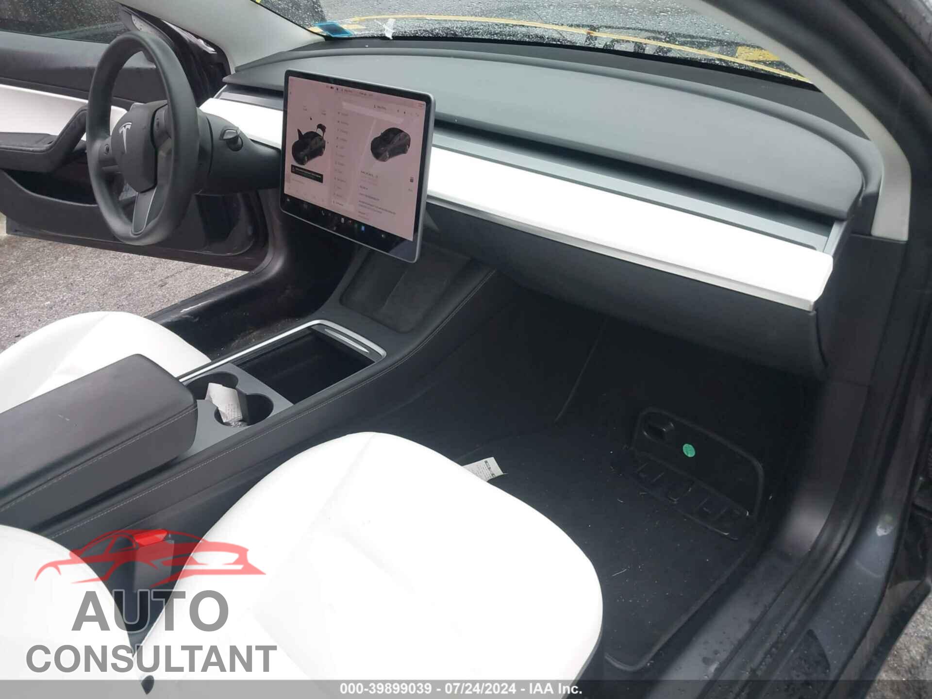 TESLA MODEL 3 2021 - 5YJ3E1EB2MF850377