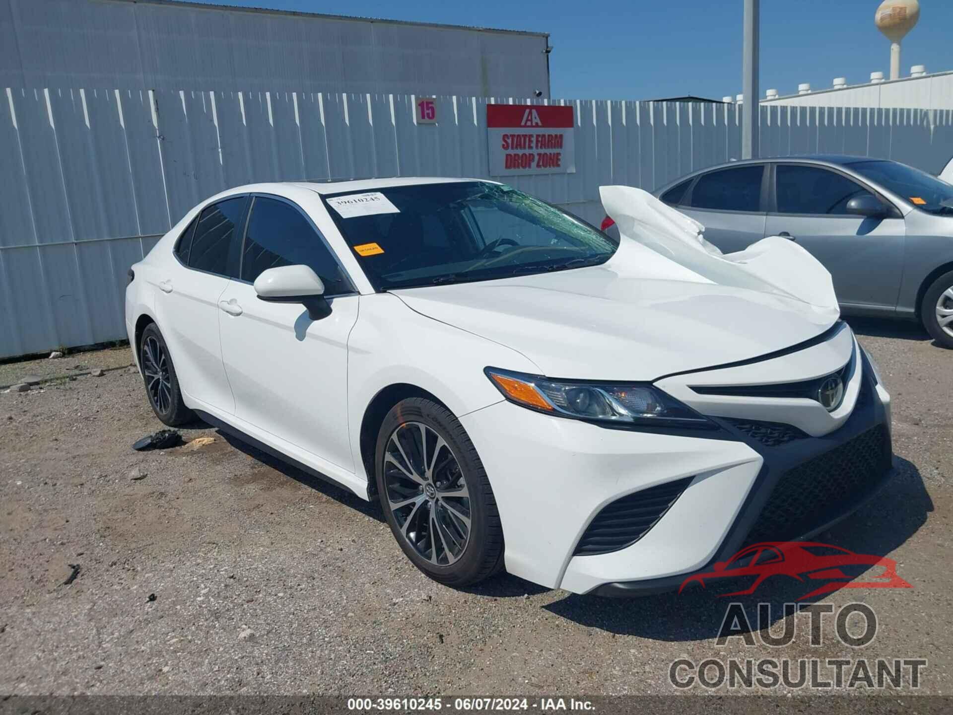 TOYOTA CAMRY 2020 - 4T1G11AK7LU869429