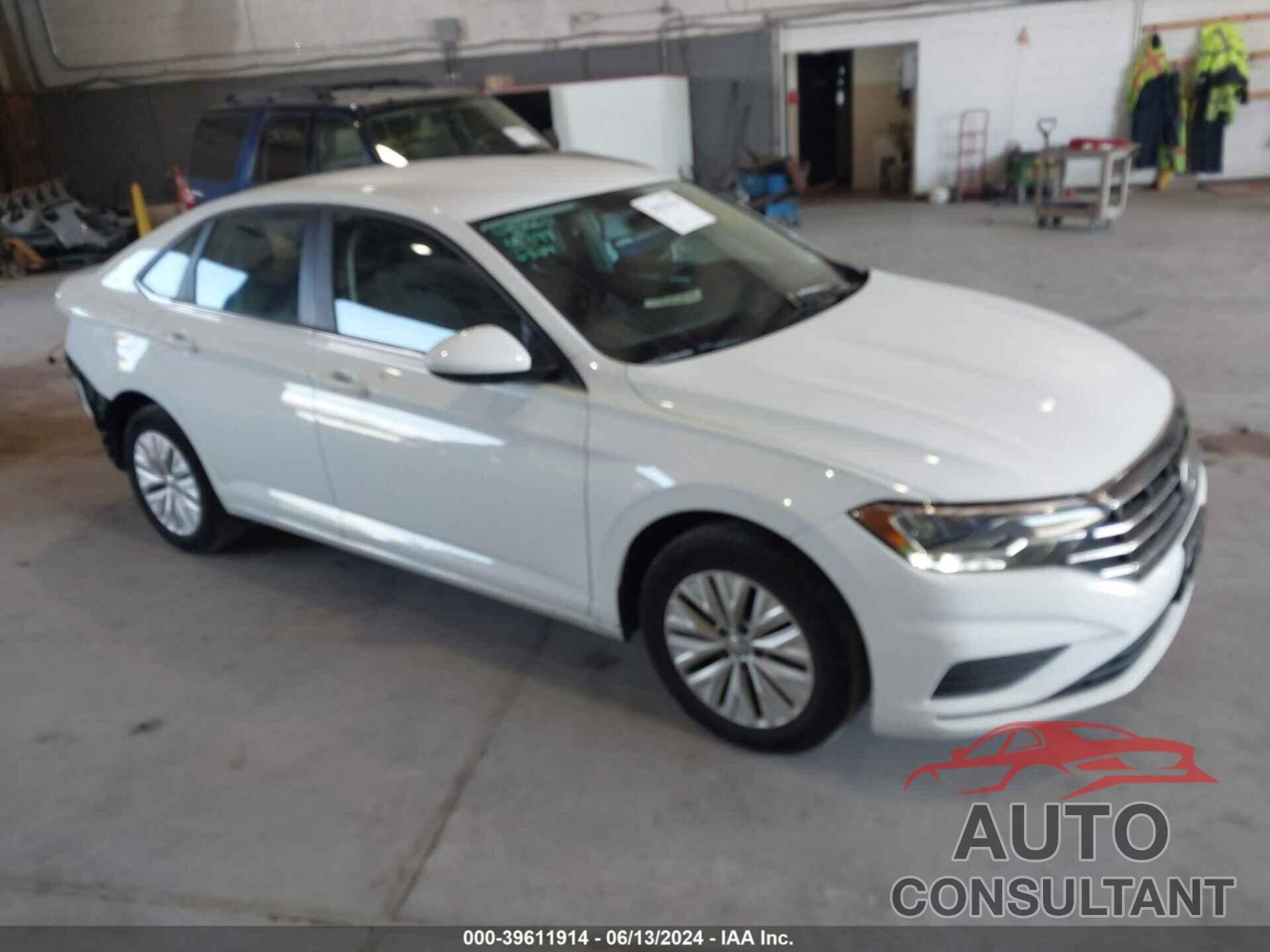 VOLKSWAGEN JETTA 2019 - 3VWC57BU3KM262387