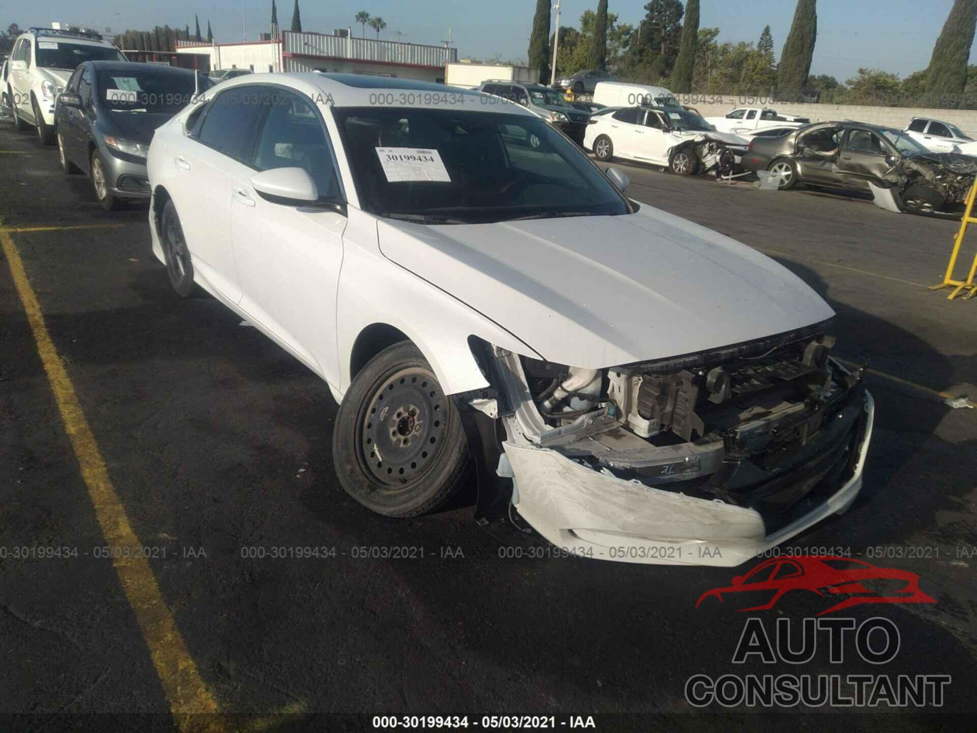 HONDA ACCORD SEDAN 2018 - 1HGCV2F33JA030604