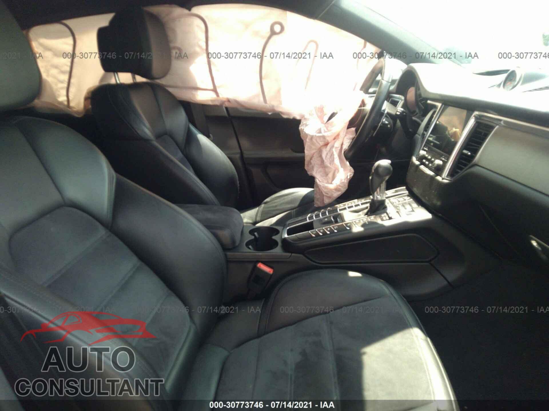PORSCHE MACAN 2017 - WP1AG2A59HLB50641