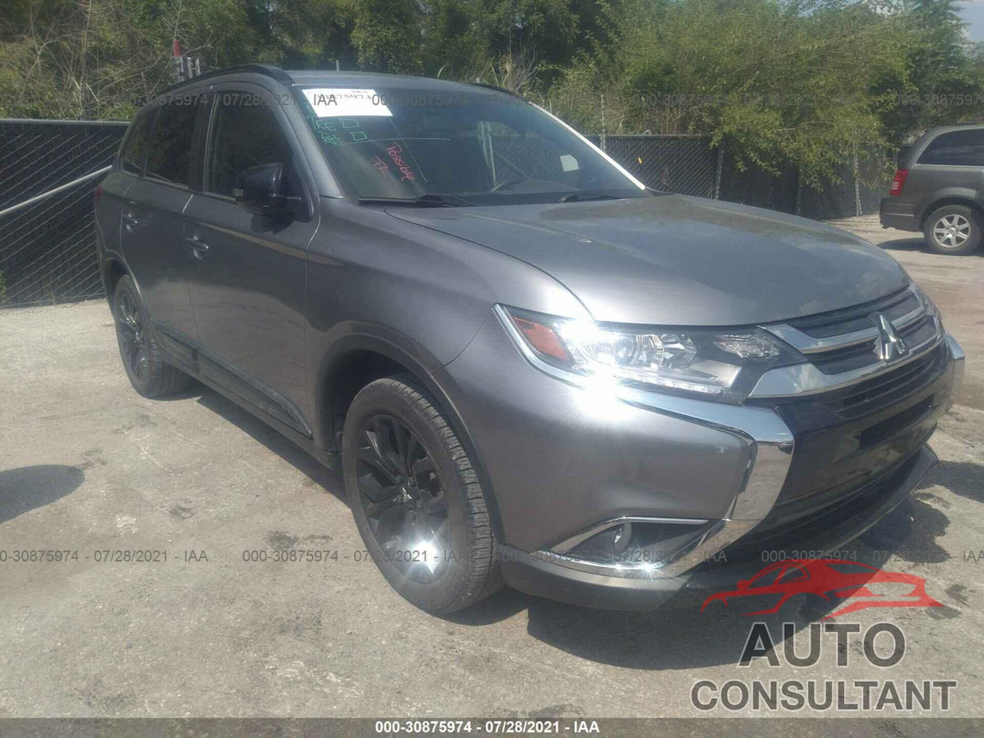 MITSUBISHI OUTLANDER 2018 - JA4AD3A39JZ054360