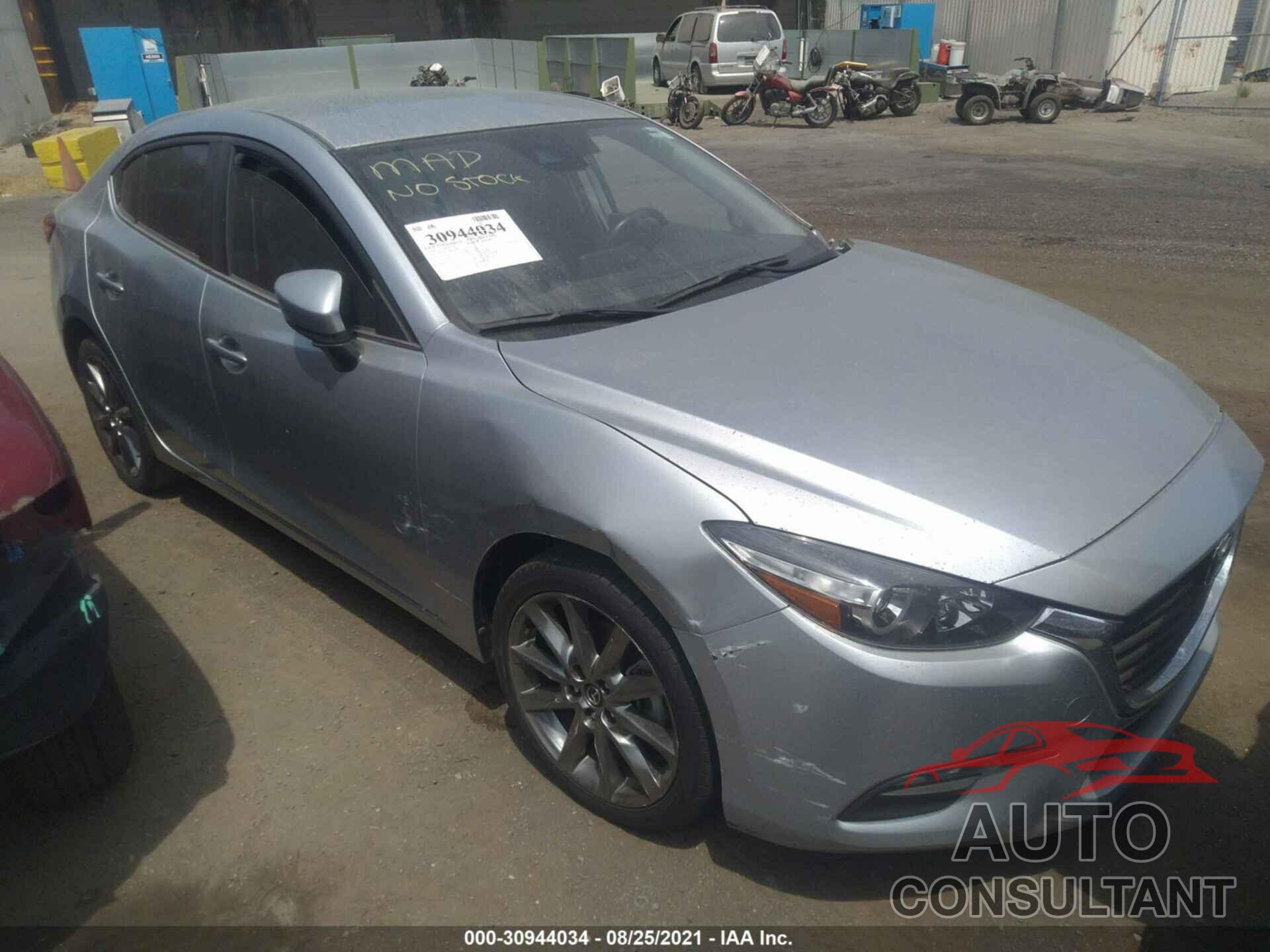 MAZDA MAZDA3 4-DOOR 2018 - 3MZBN1V37JM166658