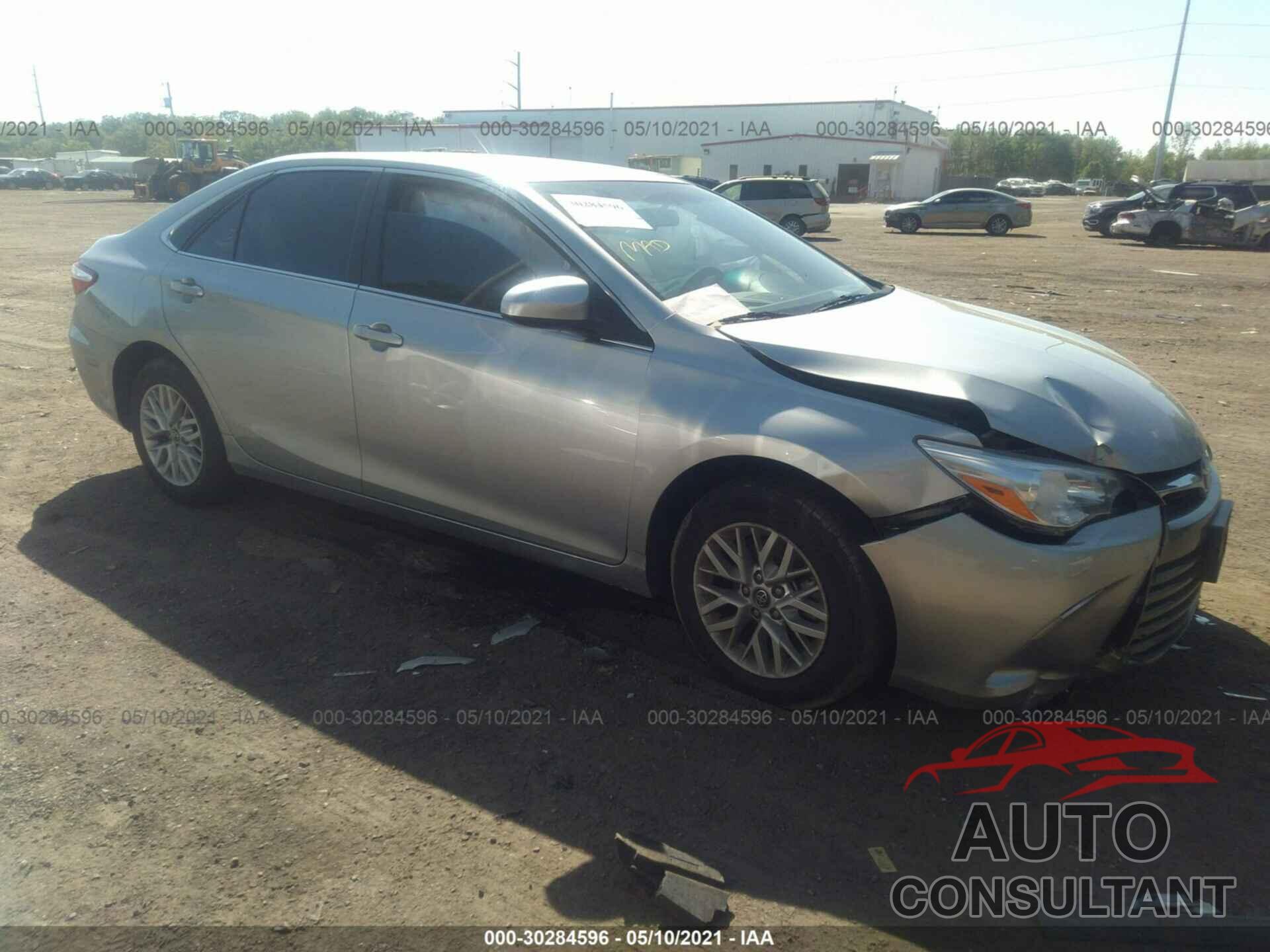 TOYOTA CAMRY 2016 - 4T4BF1FK1GR579851