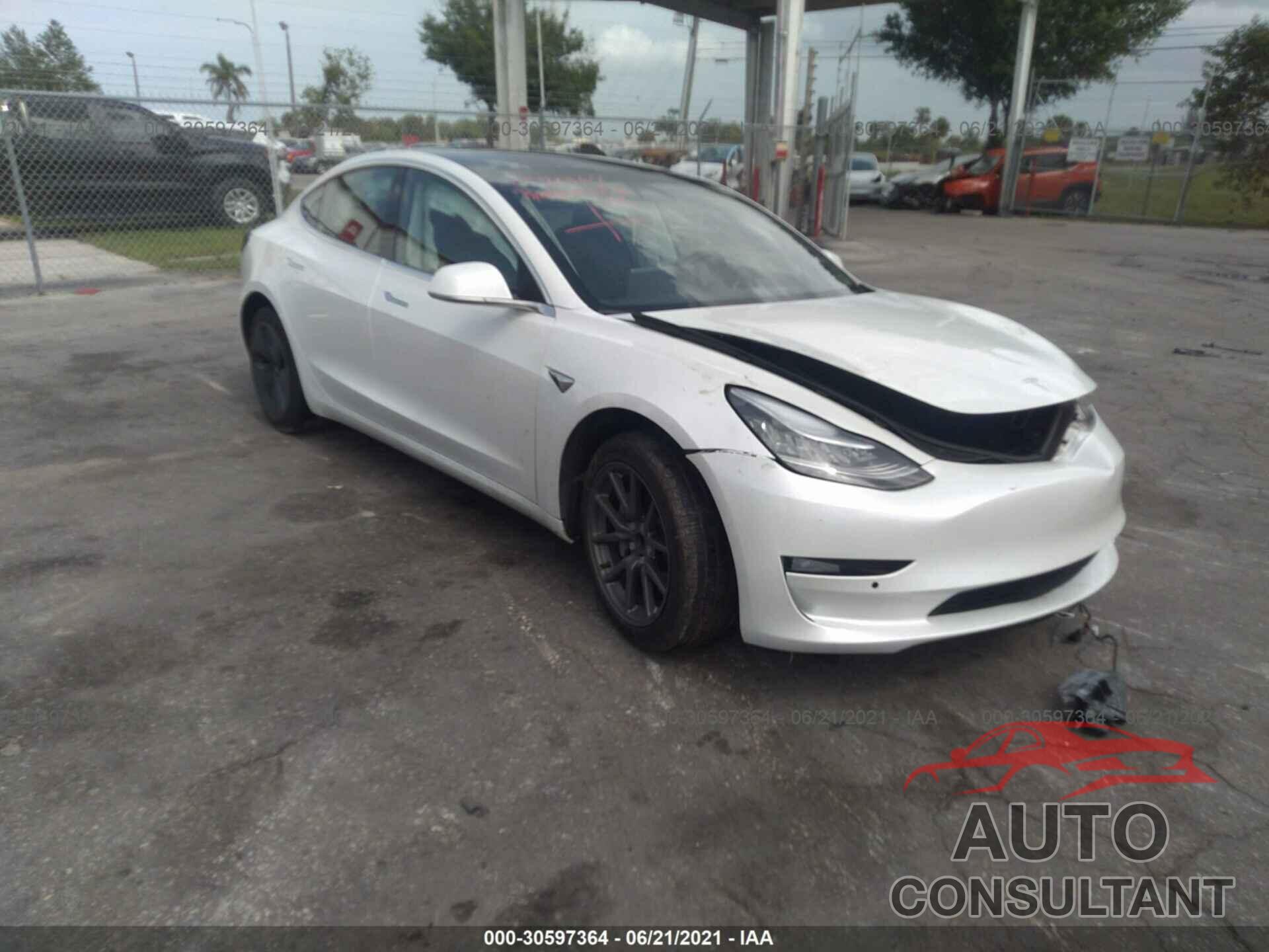 TESLA MODEL 3 2020 - 5YJ3E1EA6LF660183