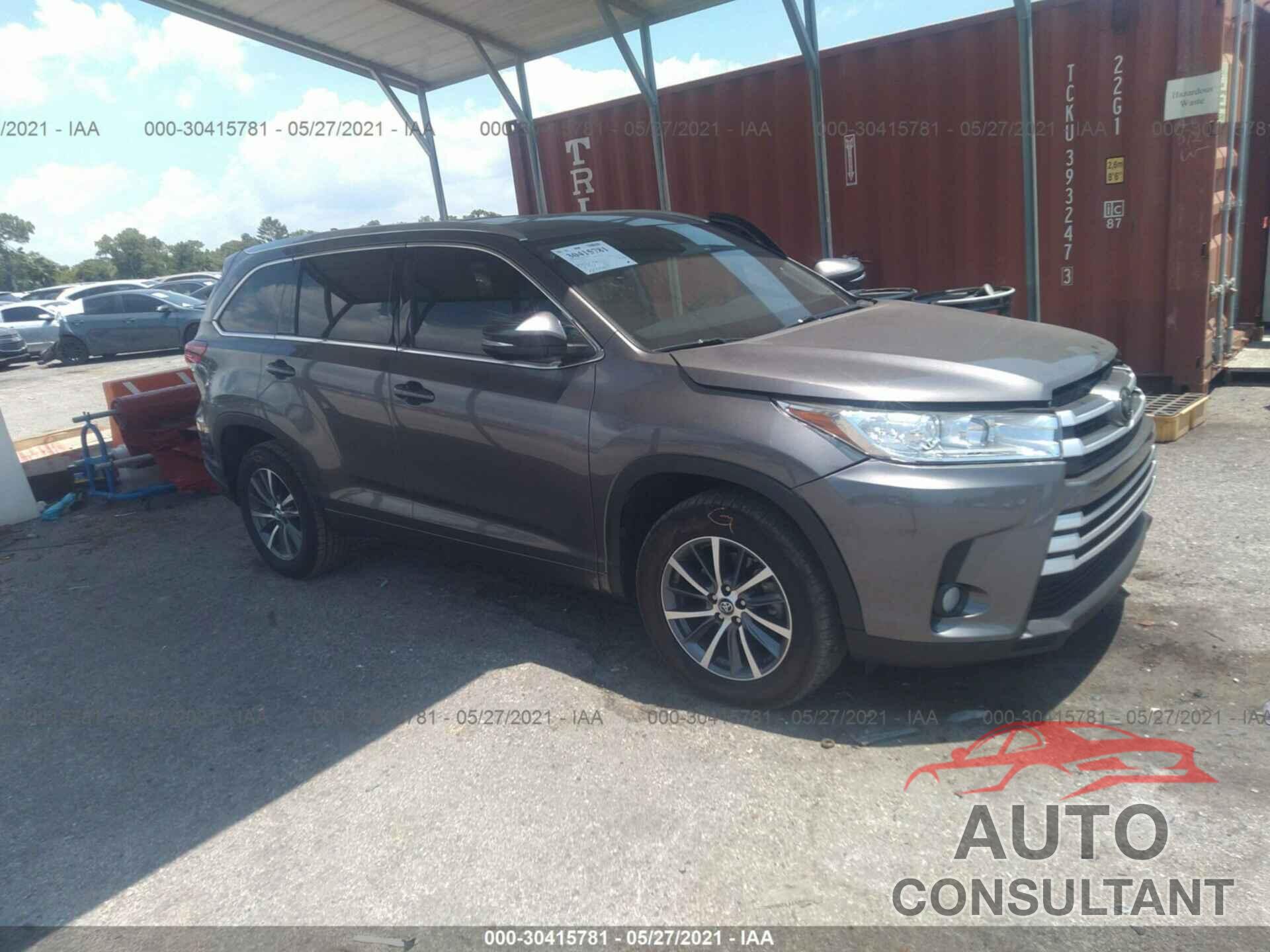 TOYOTA HIGHLANDER 2017 - 5TDKZRFHXHS215538