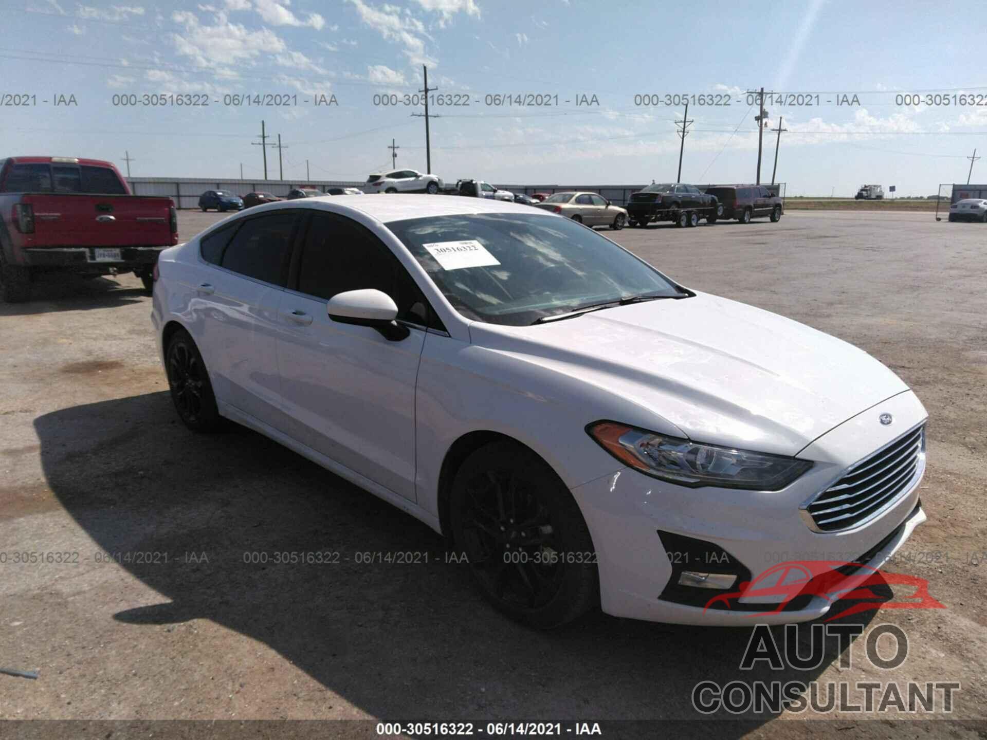 FORD FUSION 2019 - 3FA6P0HD2KR232105