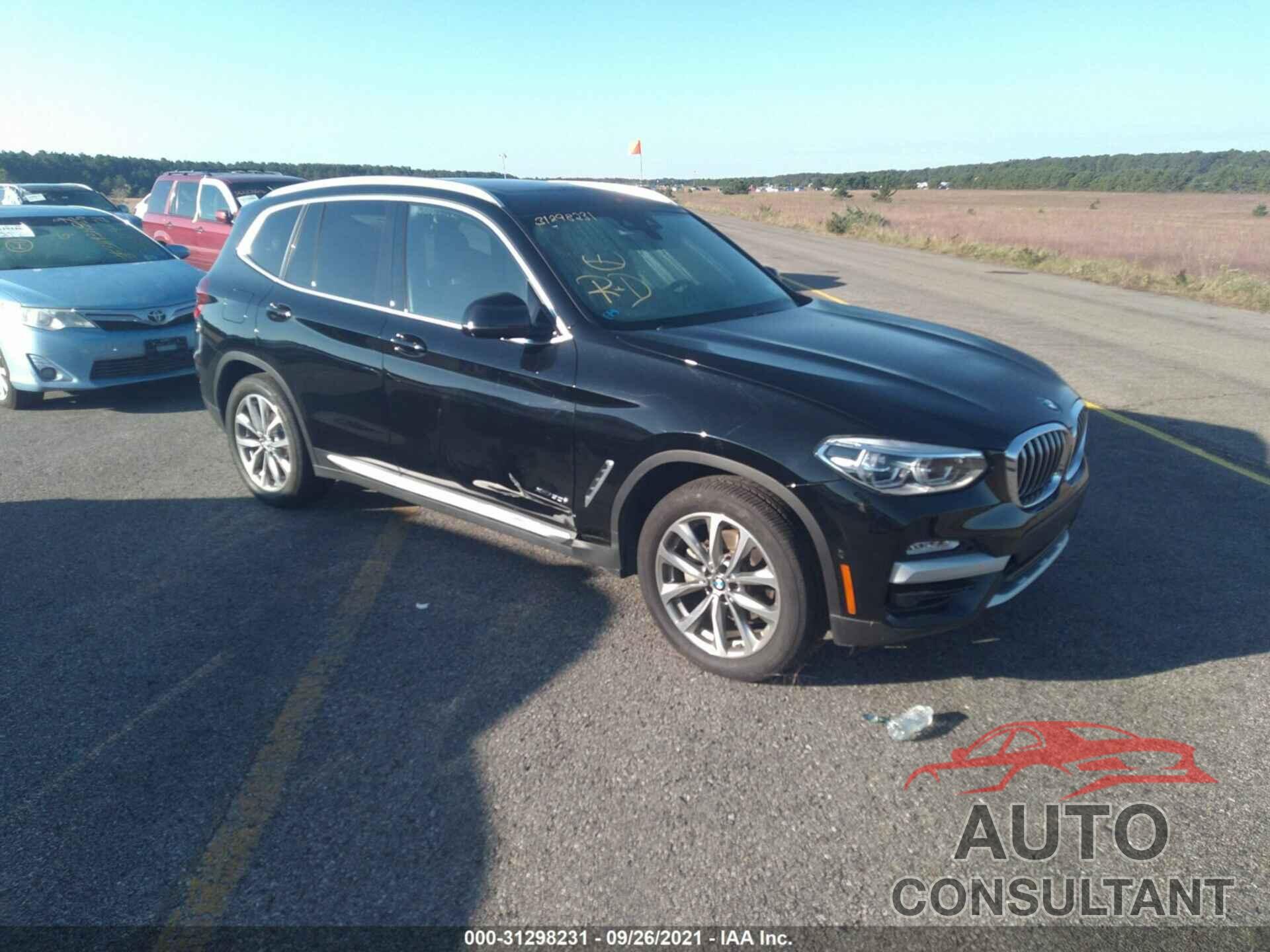 BMW X3 2018 - 5UXTR9C57JLC84002