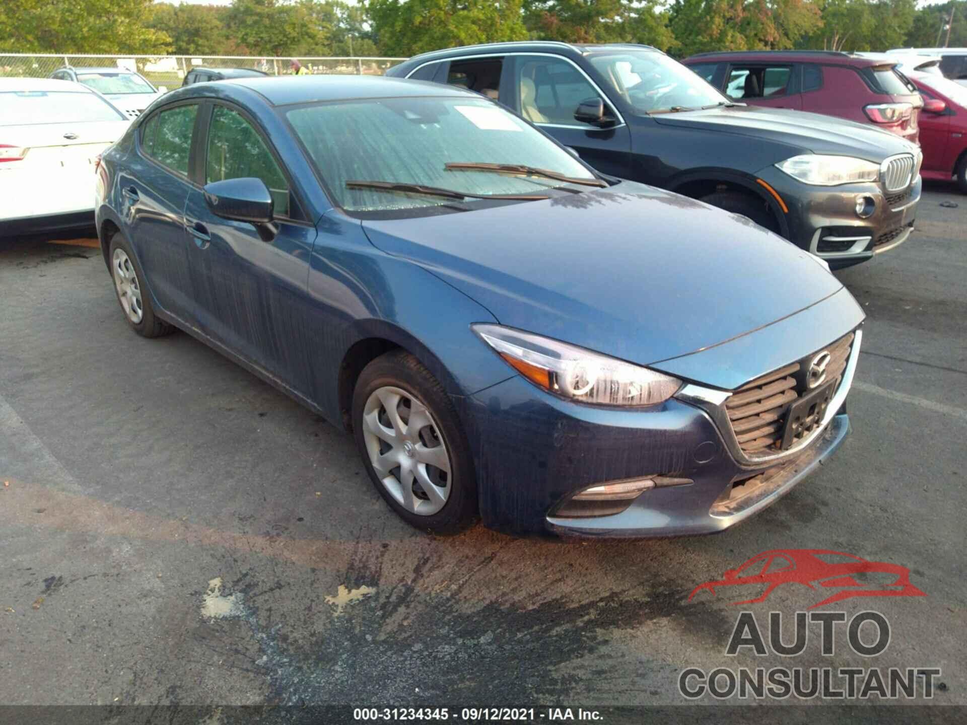 MAZDA MAZDA3 4-DOOR 2018 - 3MZBN1U75JM224884