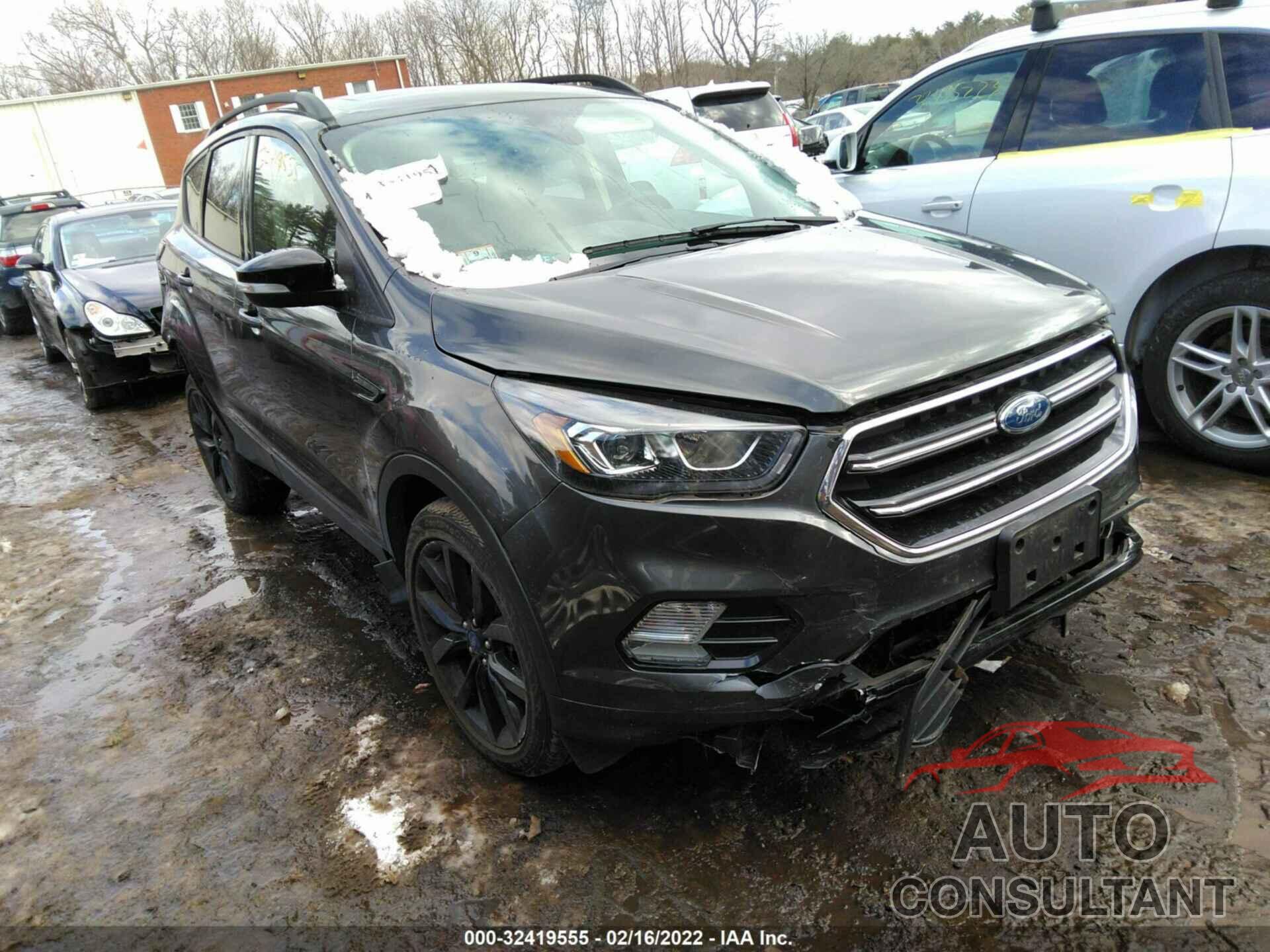 FORD ESCAPE 2017 - 1FMCU9JD4HUB22285