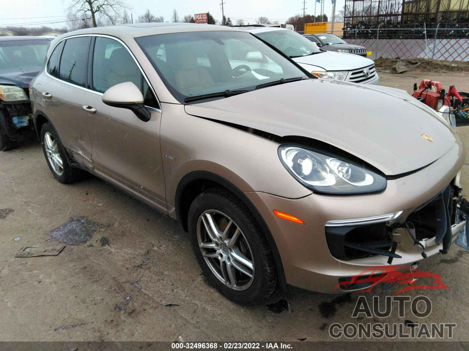 PORSCHE CAYENNE 2016 - WP1AF2A28GKA40354