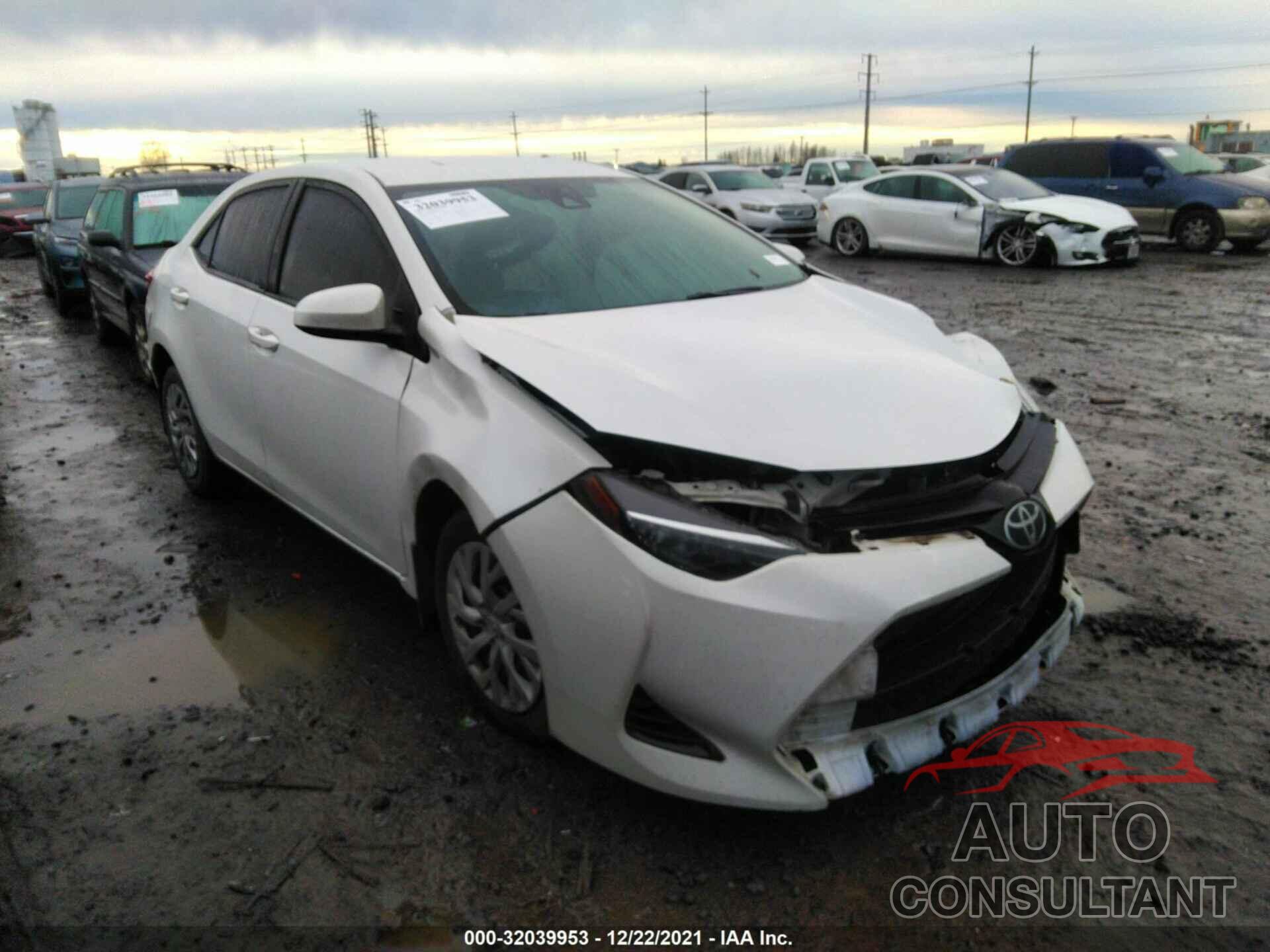 TOYOTA COROLLA 2017 - 5YFBURHE2HP714568