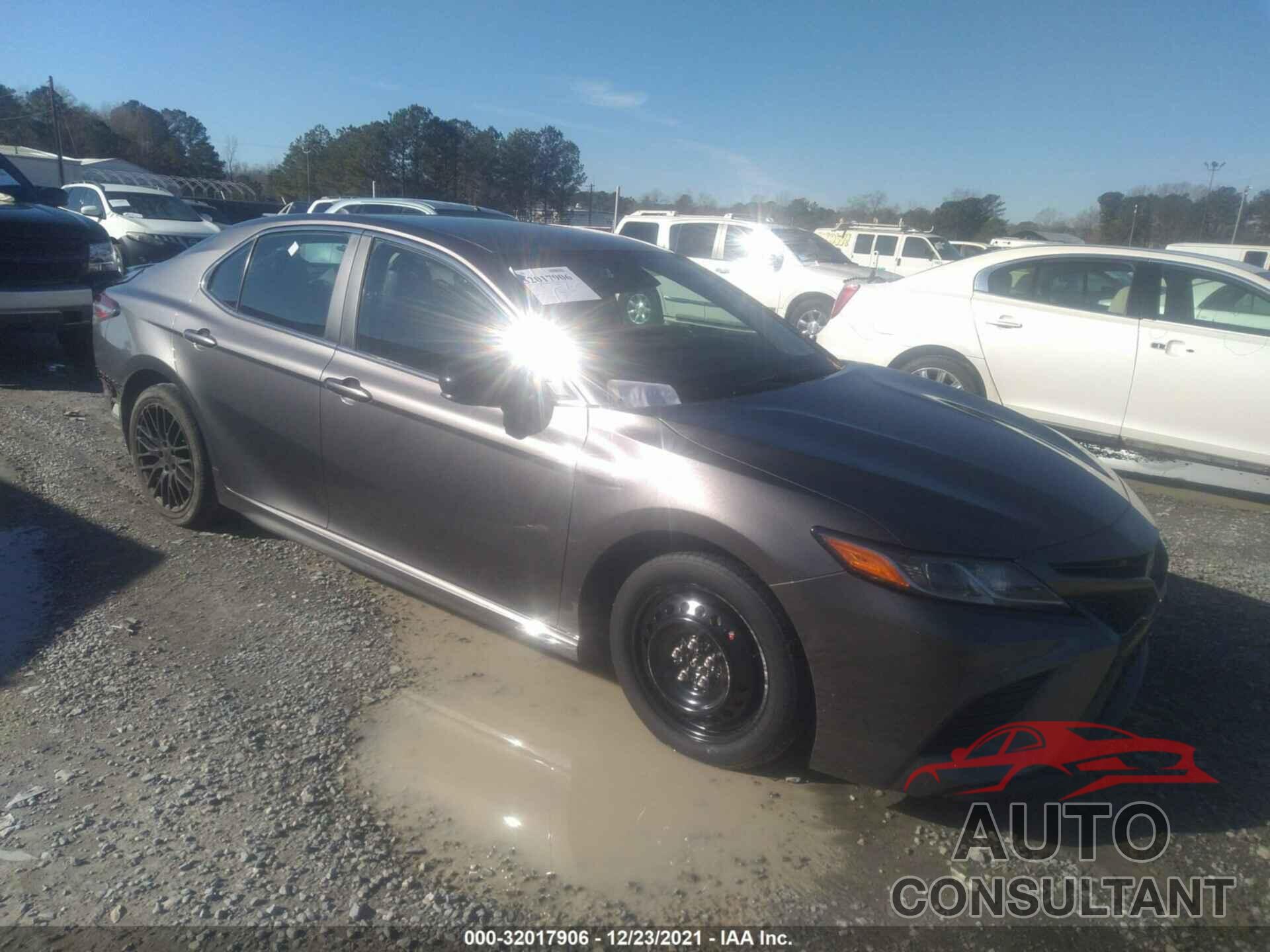 TOYOTA CAMRY 2019 - 4T1B11HK9KU737500