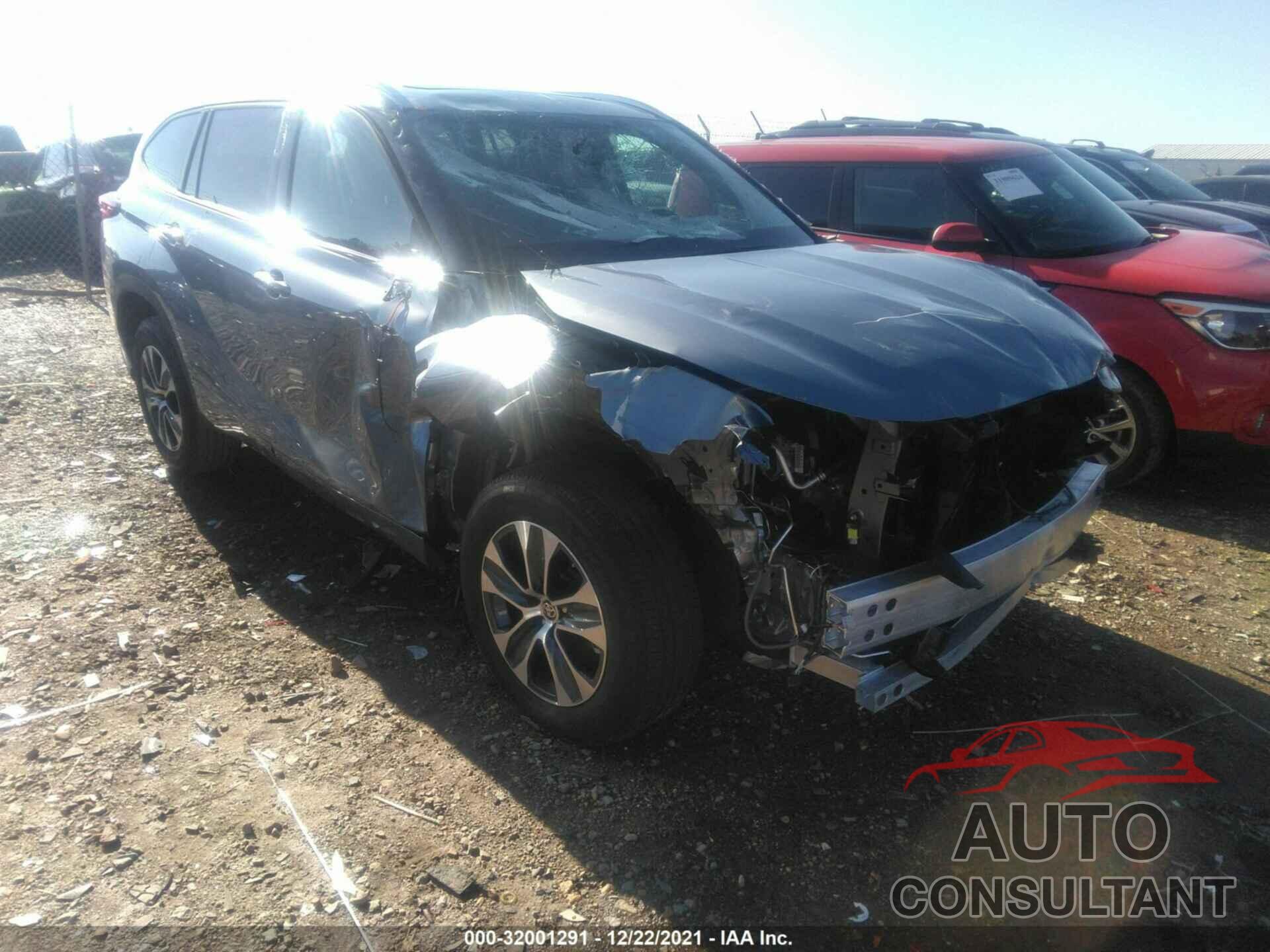 TOYOTA HIGHLANDER 2020 - 5TDHZRAHXLS010196