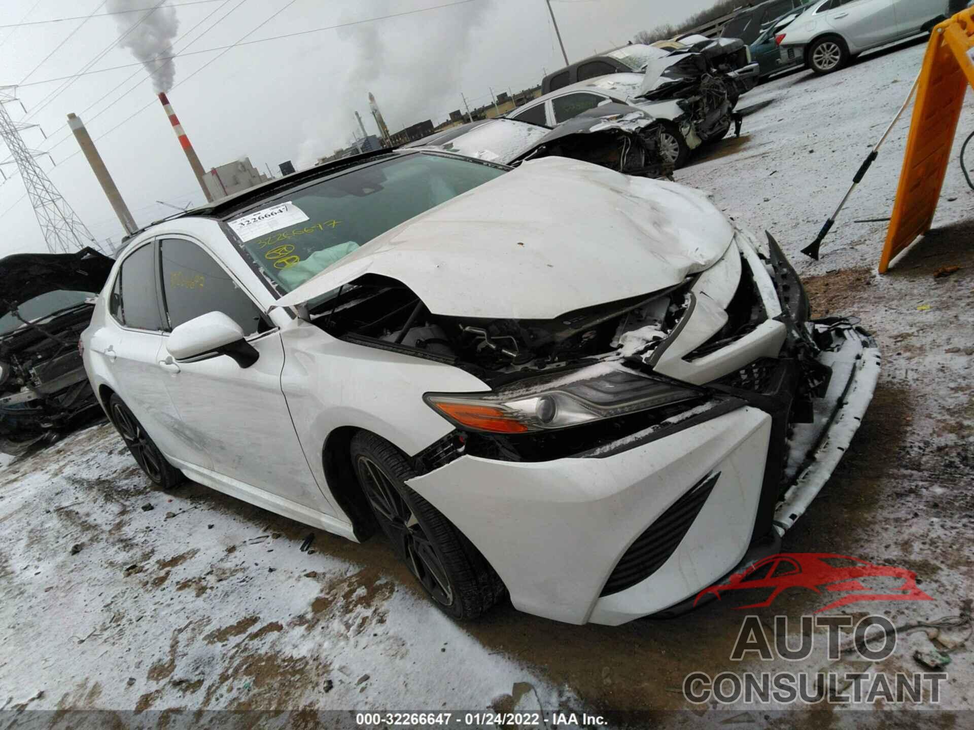 TOYOTA CAMRY 2019 - 4T1B61HK9KU712727