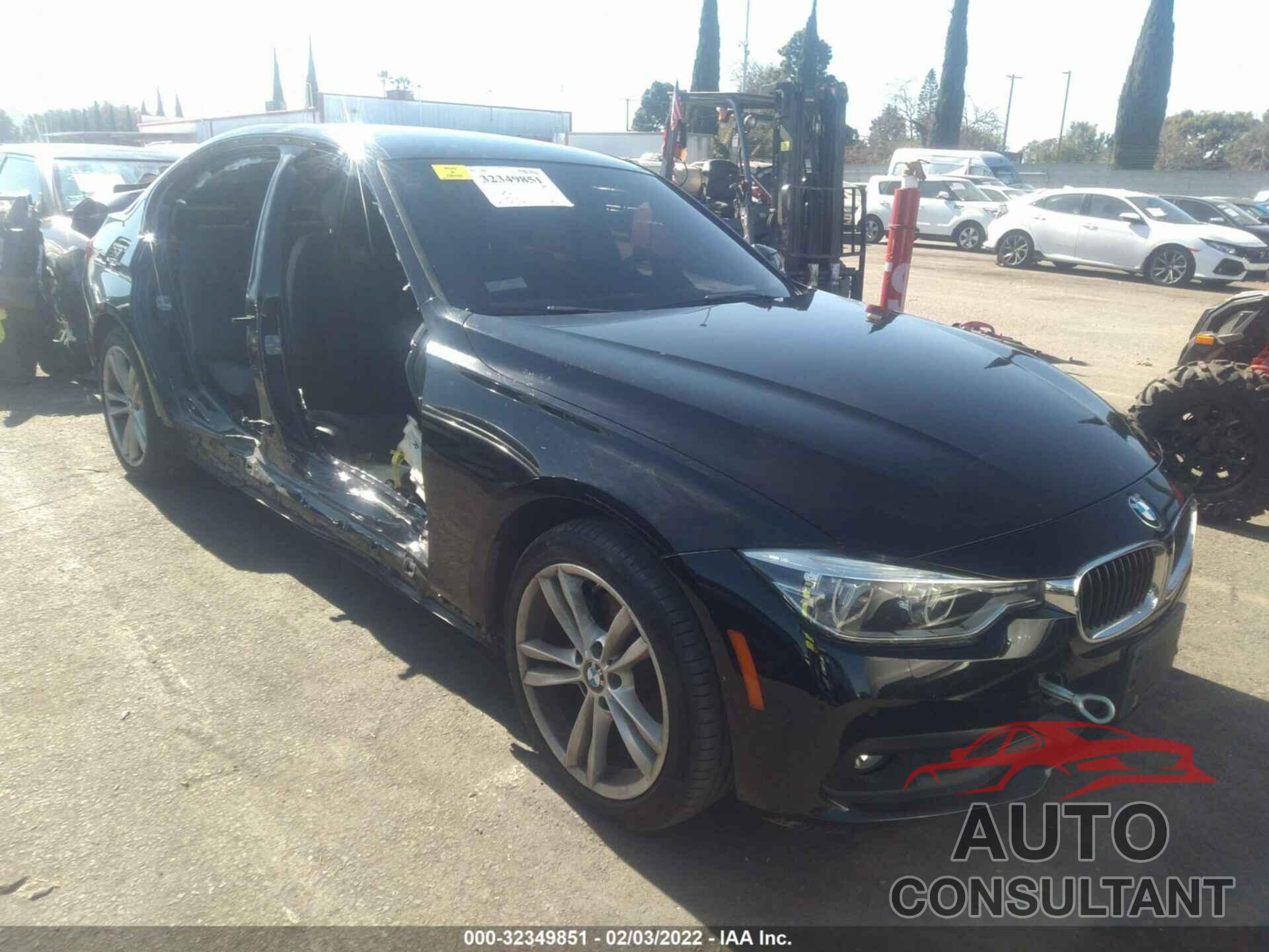 BMW 3 SERIES 2018 - WBA8E1G55JNU92912
