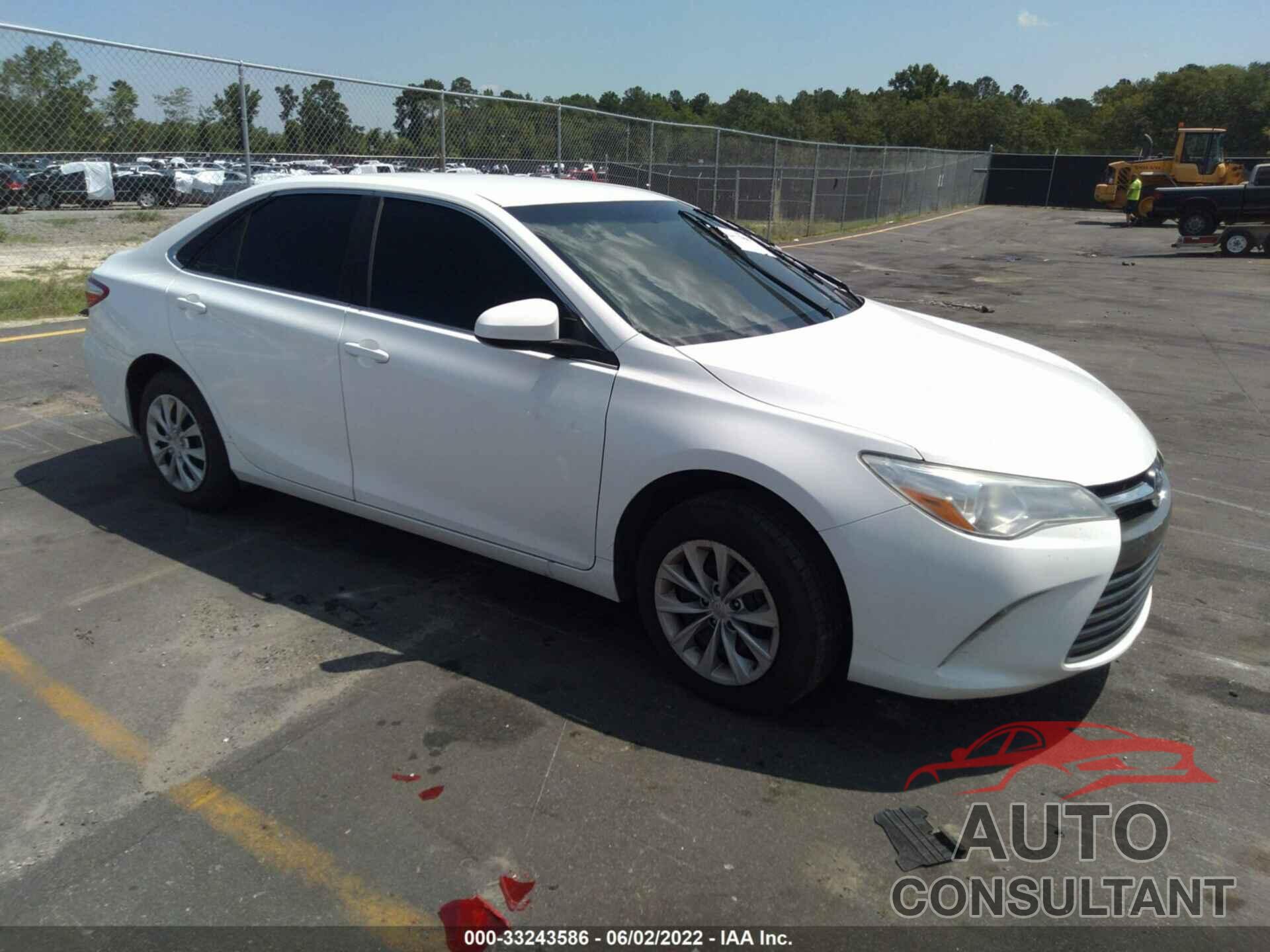 TOYOTA CAMRY 2016 - 4T4BF1FK2GR566848