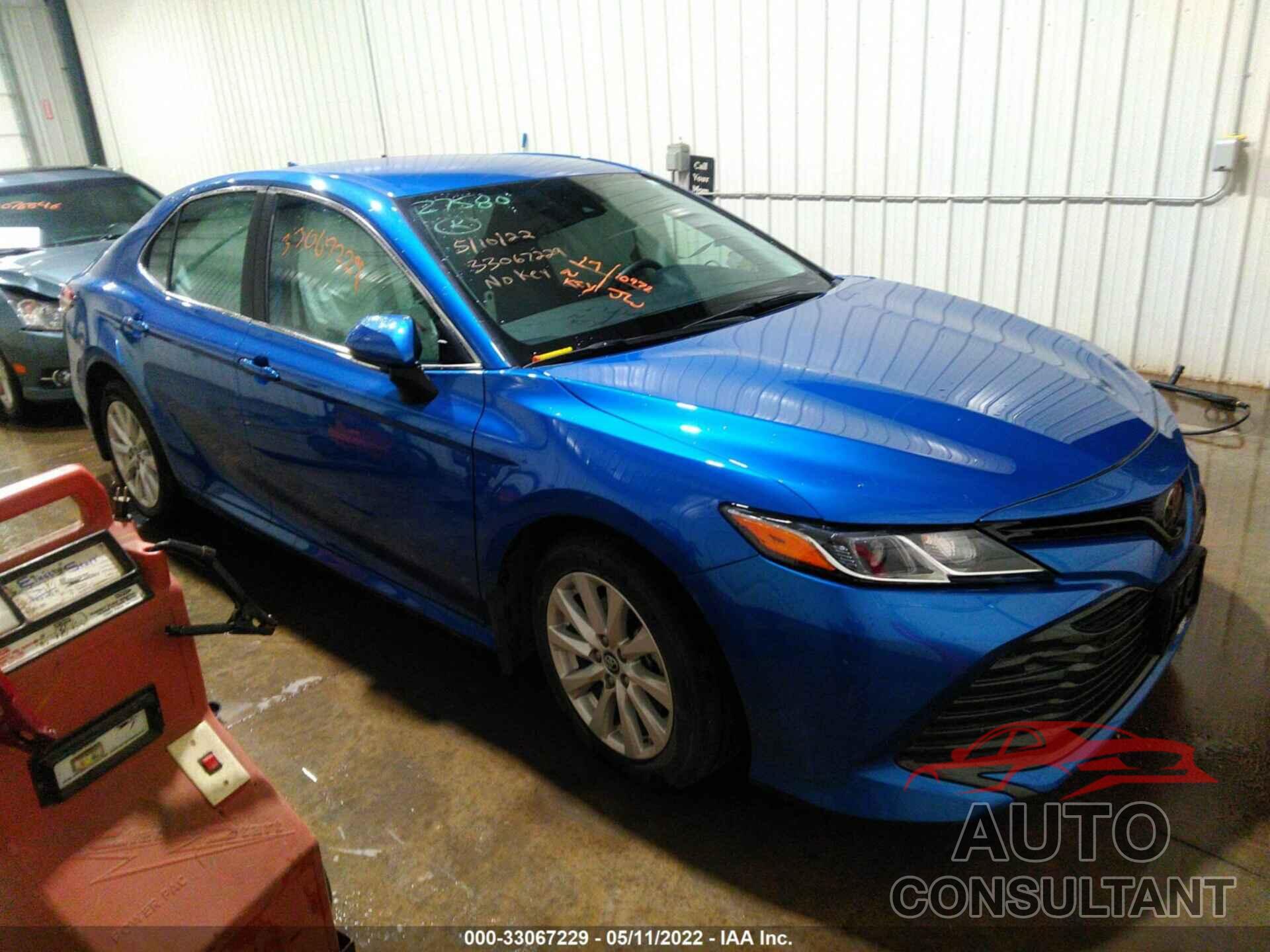 TOYOTA CAMRY 2019 - 4T1B11HK3KU264094