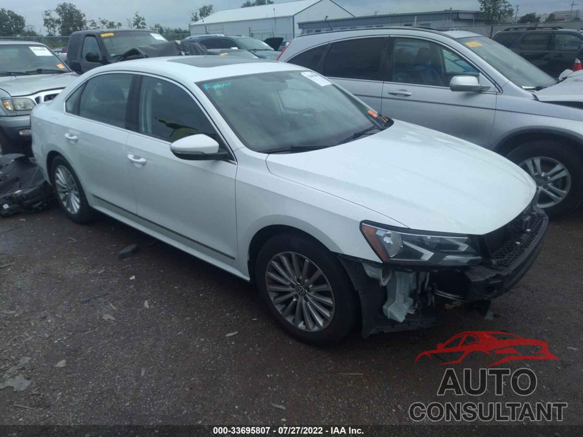 VOLKSWAGEN PASSAT 2016 - 1VWBT7A35GC007825