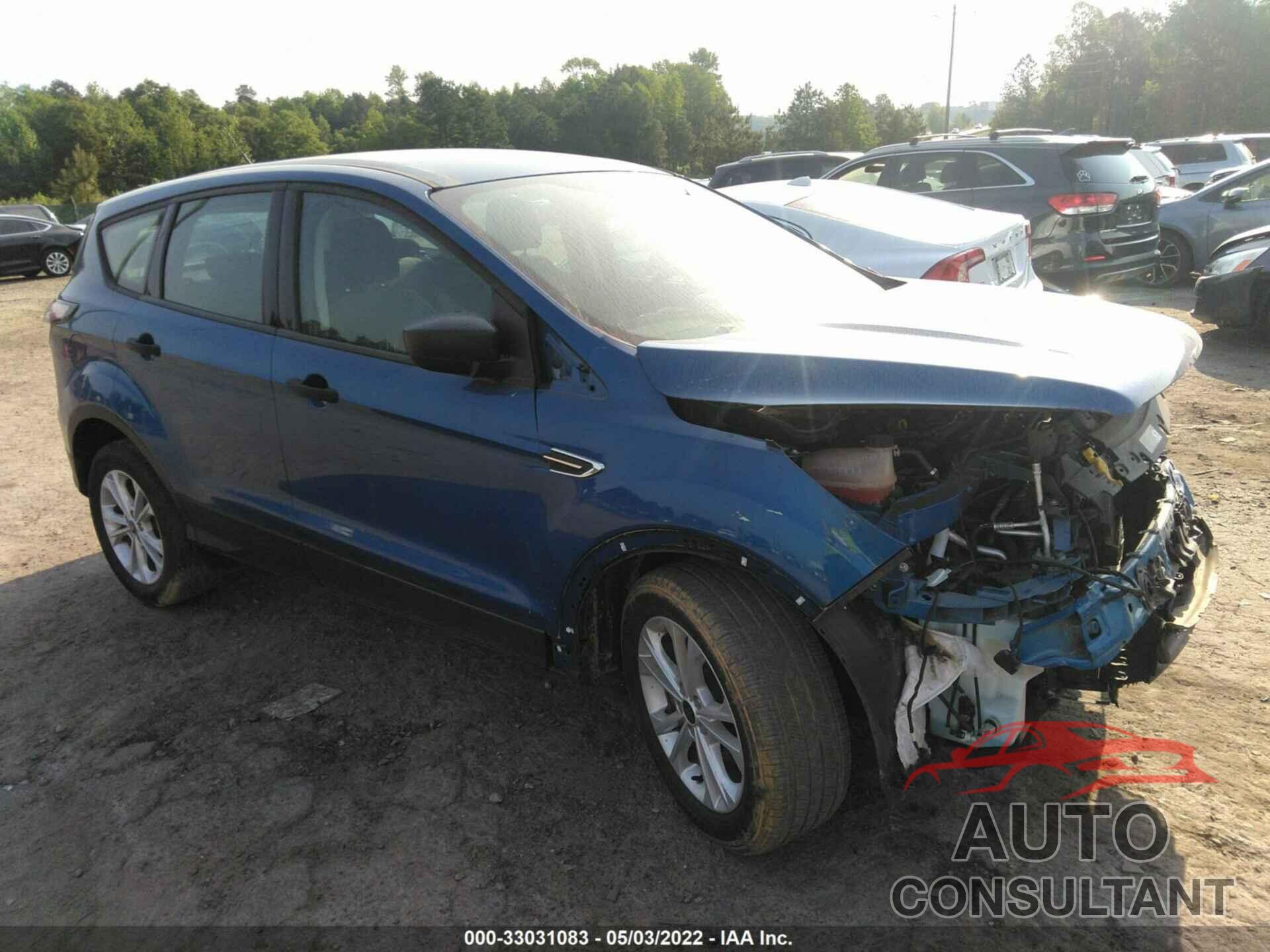 FORD ESCAPE 2017 - 1FMCU0F79HUA18485