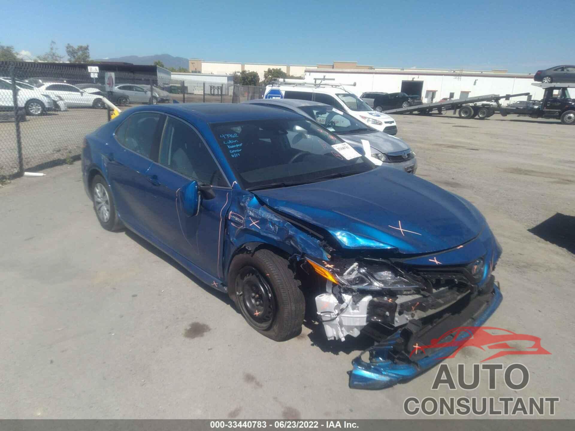 TOYOTA CAMRY 2020 - 4T1E31AKXLU009137