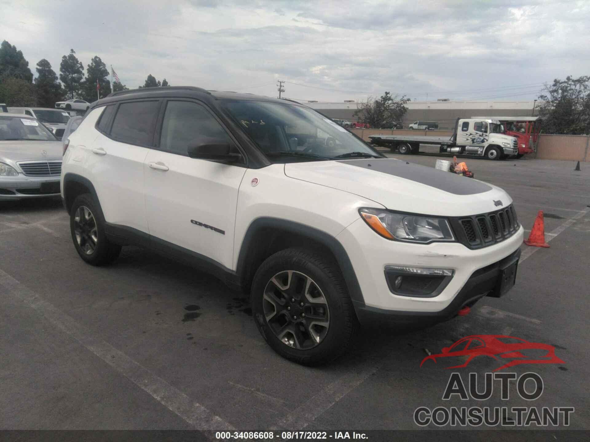 JEEP COMPASS 2018 - 3C4NJDDB9JT451549