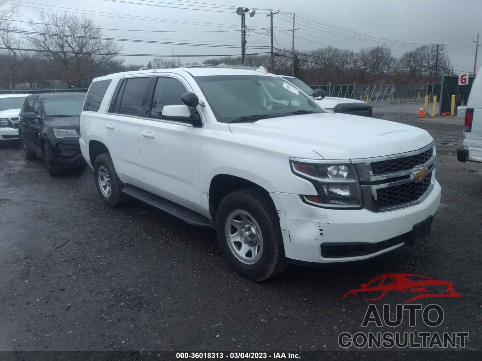 CHEVROLET TAHOE 2018 - 1GNSKFEC9JR253167