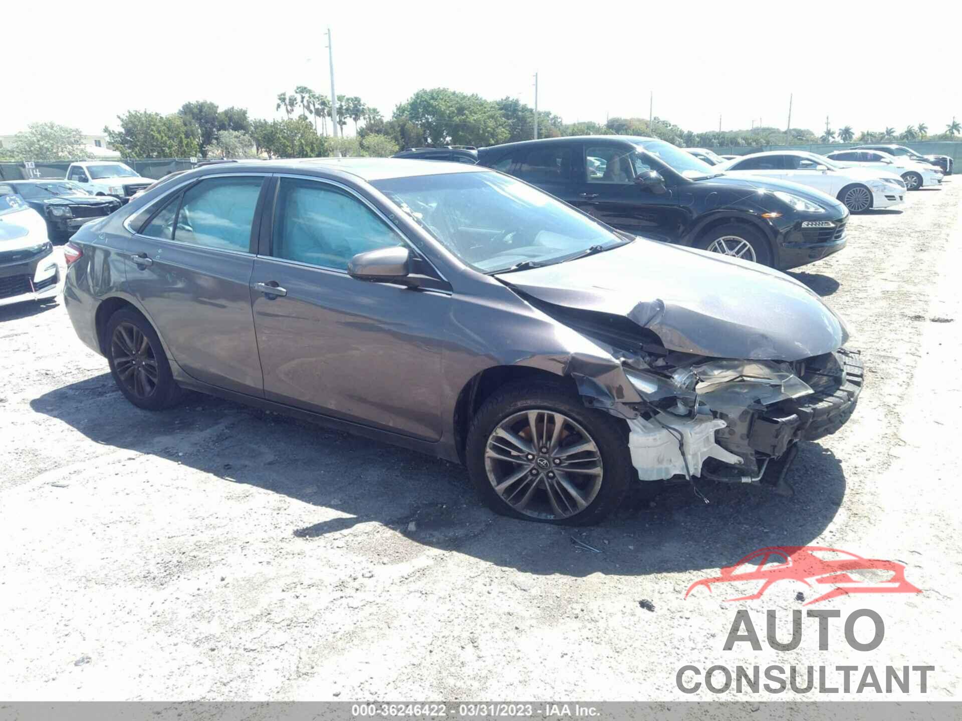TOYOTA CAMRY 2016 - 4T1BF1FK9GU574827