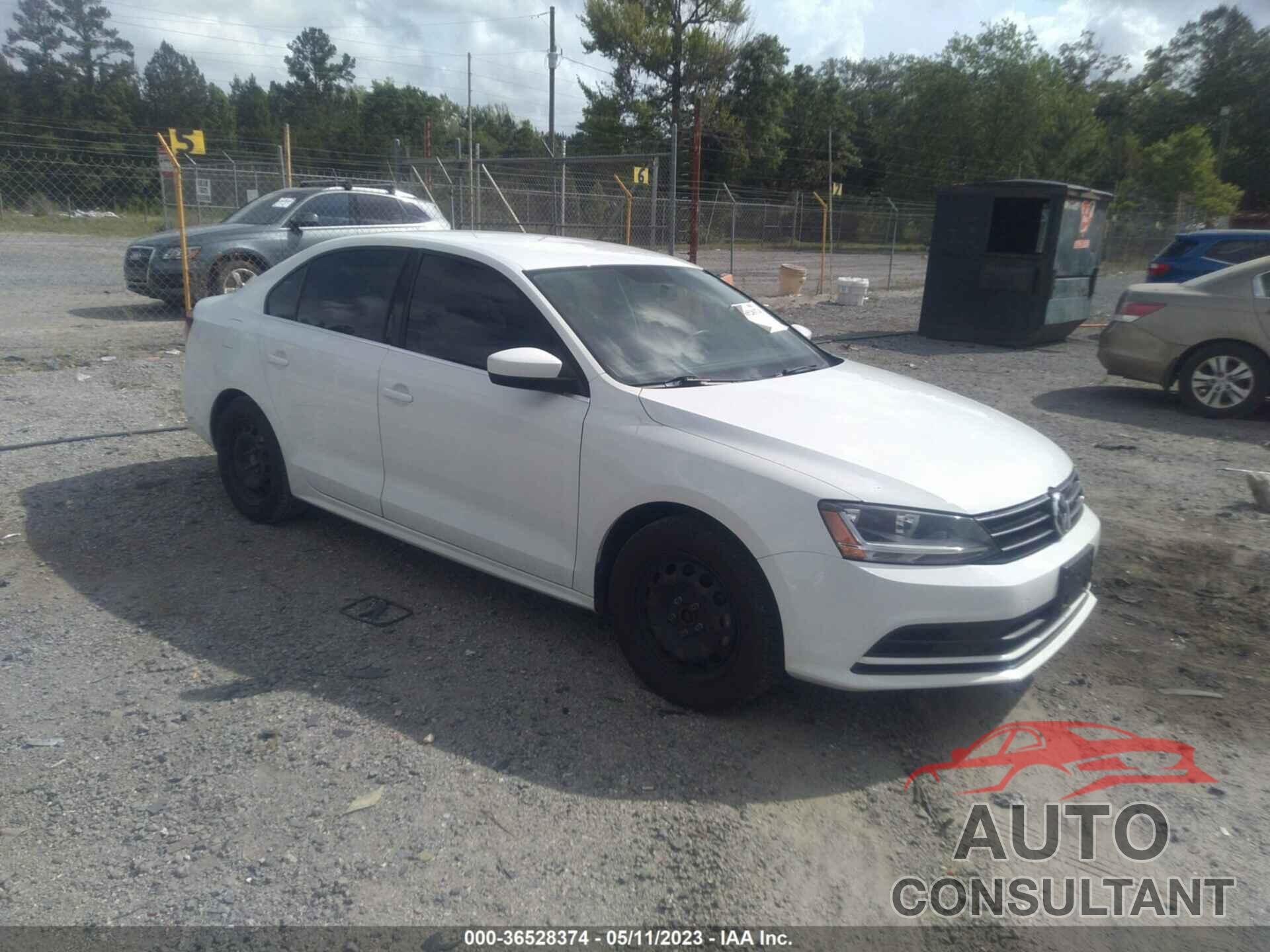 VOLKSWAGEN JETTA 2017 - 3VW167AJ4HM397916