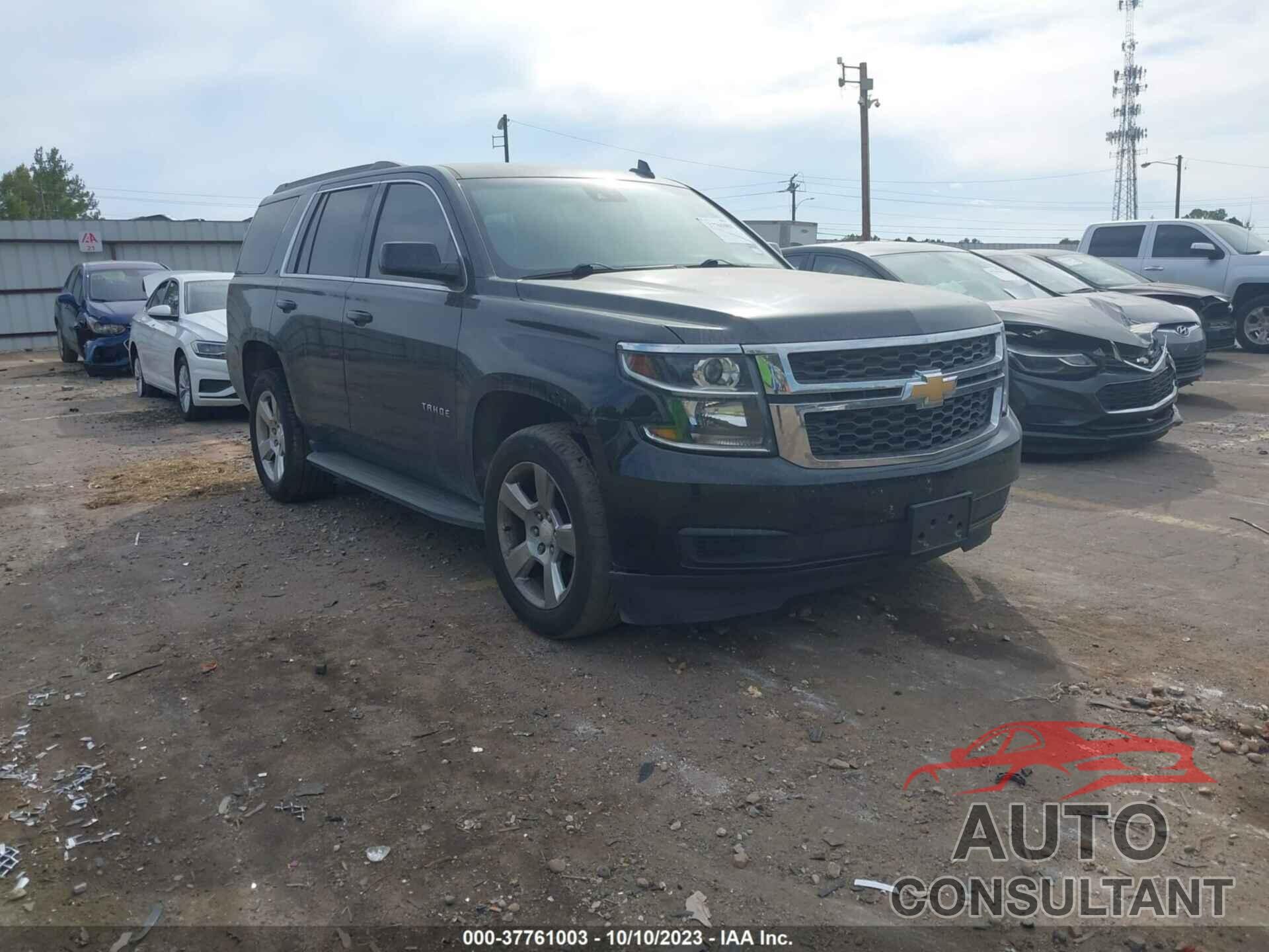 CHEVROLET TAHOE 2018 - 1GNSCBKC8JR151644