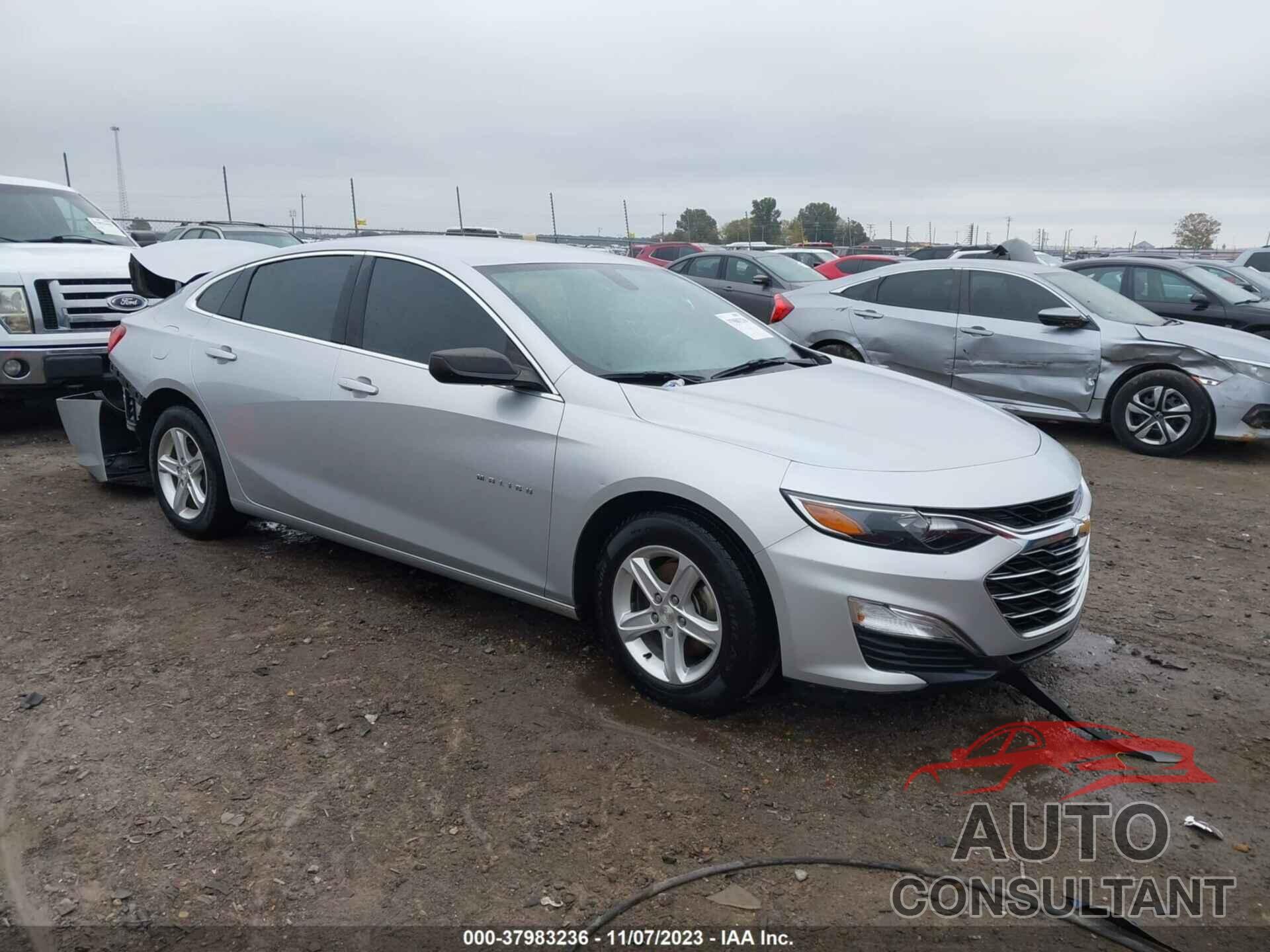 CHEVROLET MALIBU 2020 - 1G1ZB5ST3LF008383