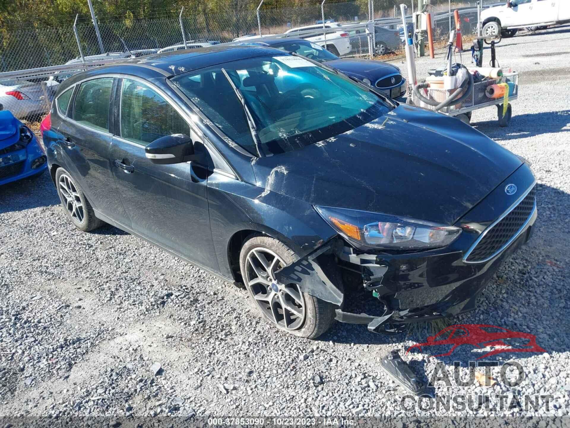 FORD FOCUS 2018 - 1FADP3M26JL225572