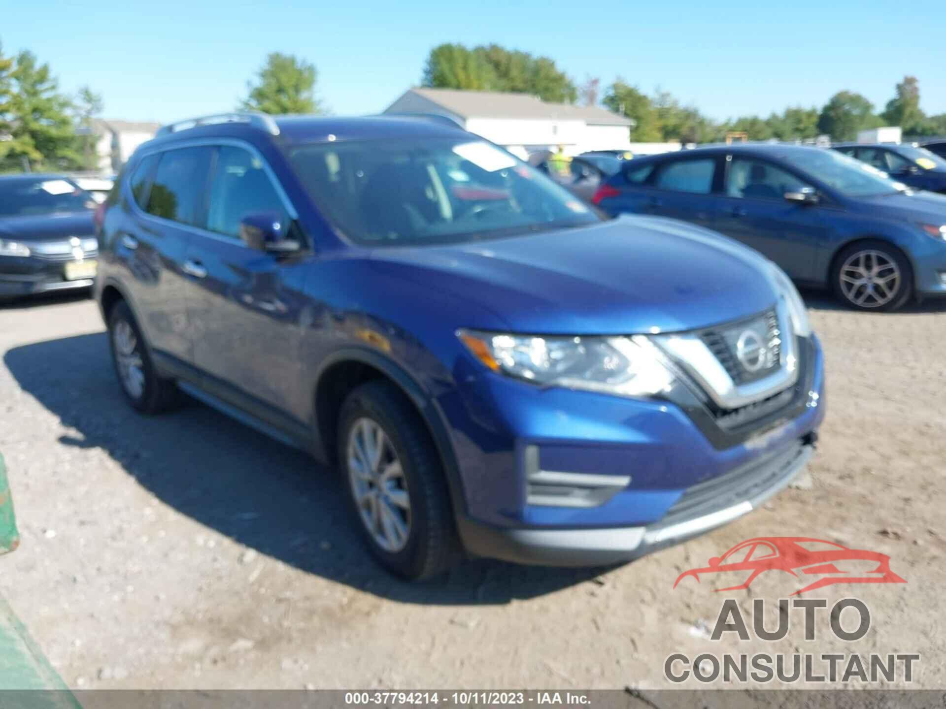 NISSAN ROGUE 2017 - 5N1AT2MV1HC859844