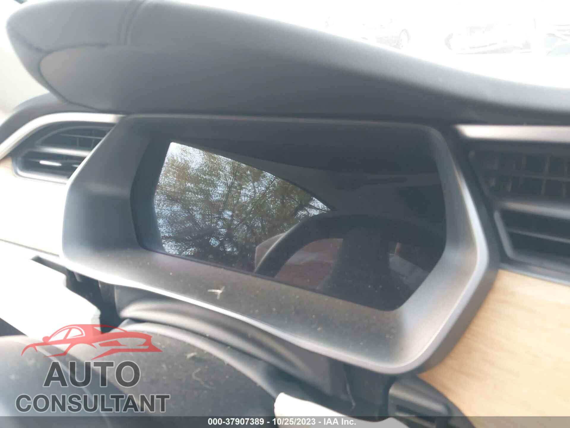TESLA MODEL S 2018 - 5YJSA1E23JF267450