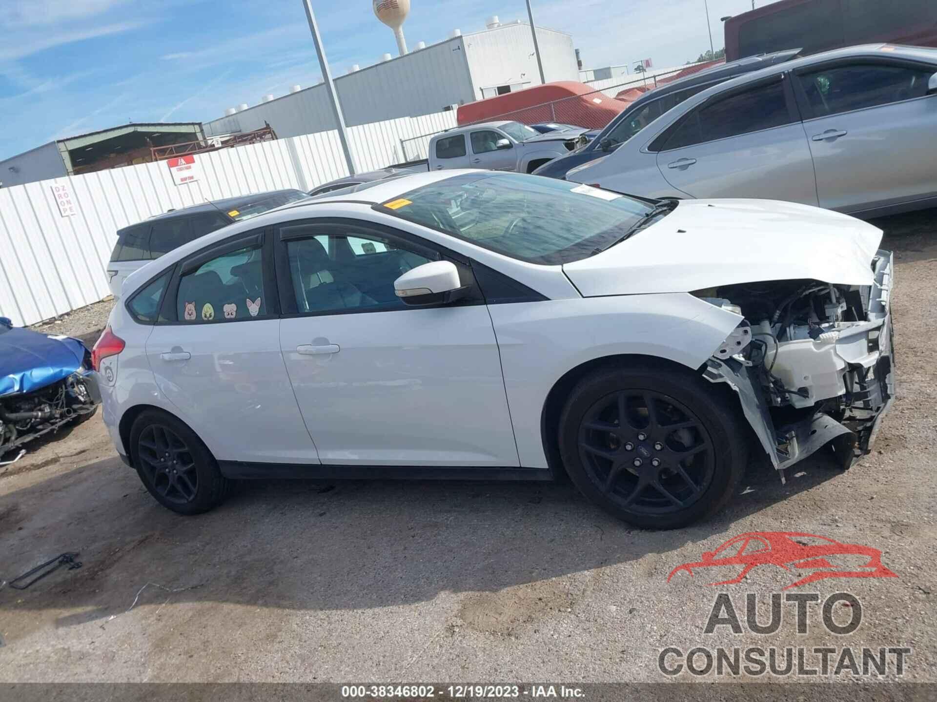 FORD FOCUS 2016 - 1FADP3K25GL215112