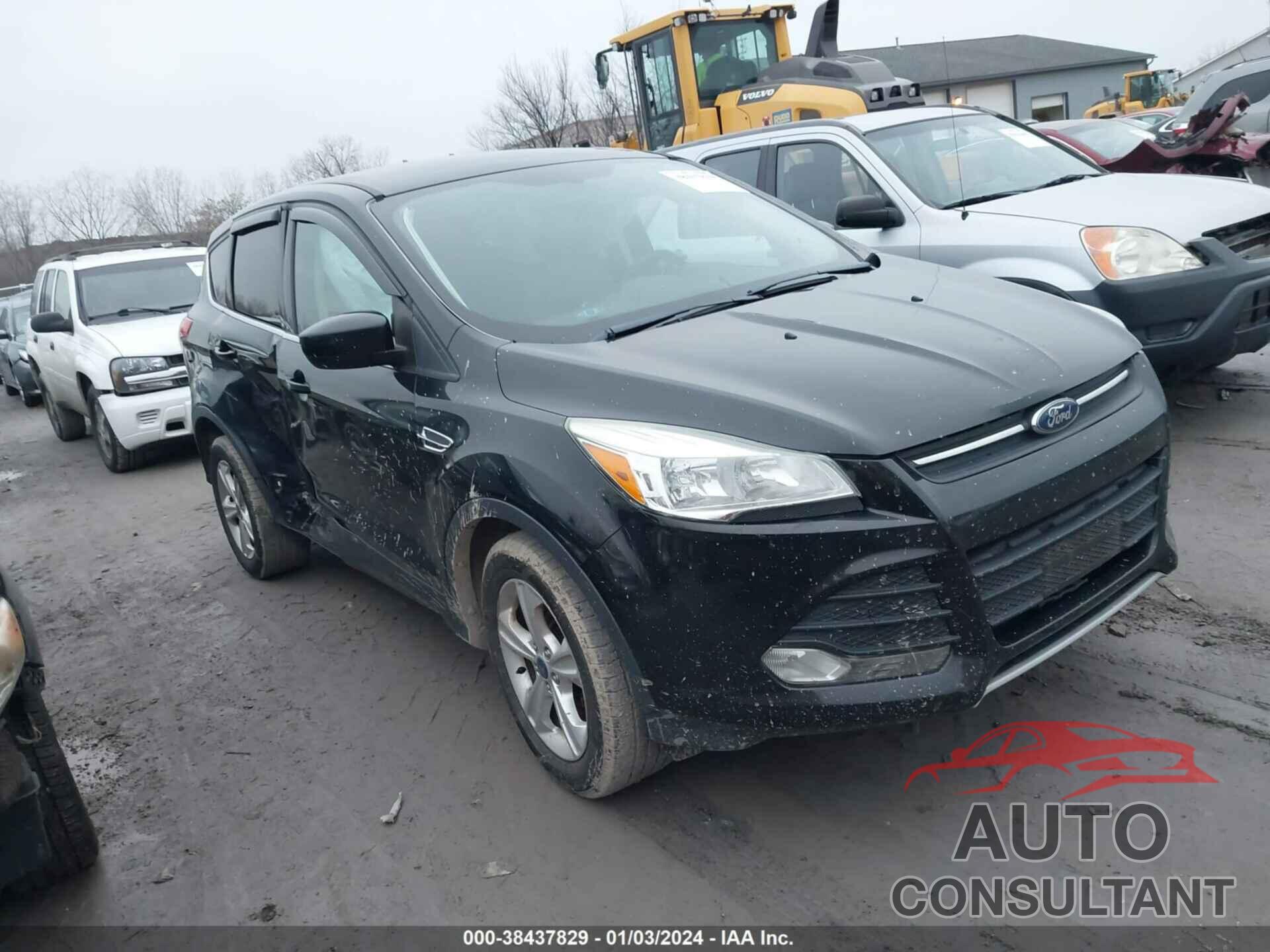 FORD ESCAPE 2015 - 1FMCU0GX1FUB17667
