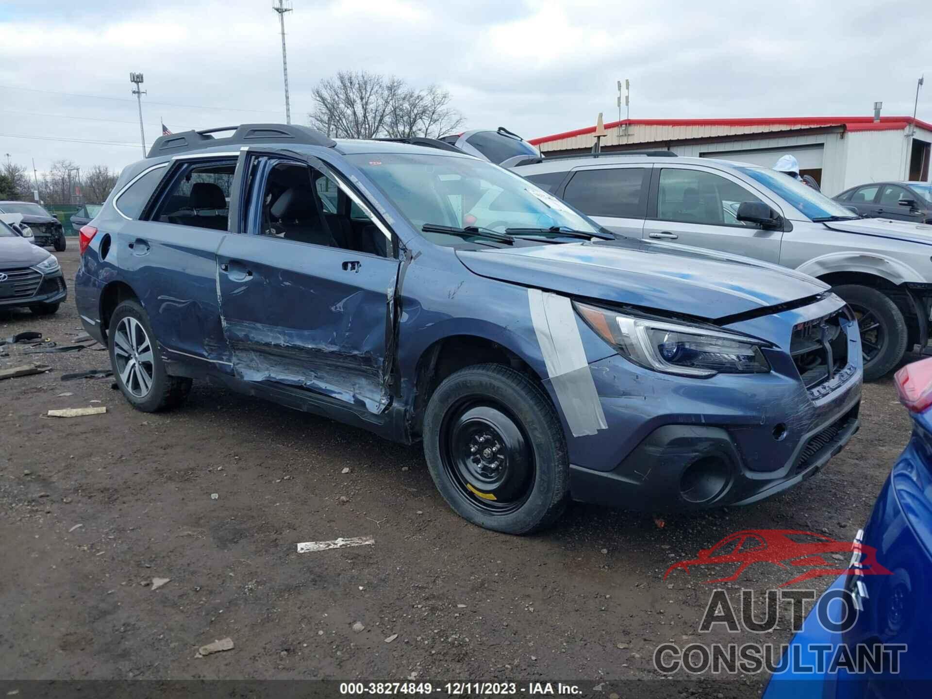 SUBARU OUTBACK 2018 - 4S4BSANC2J3328463