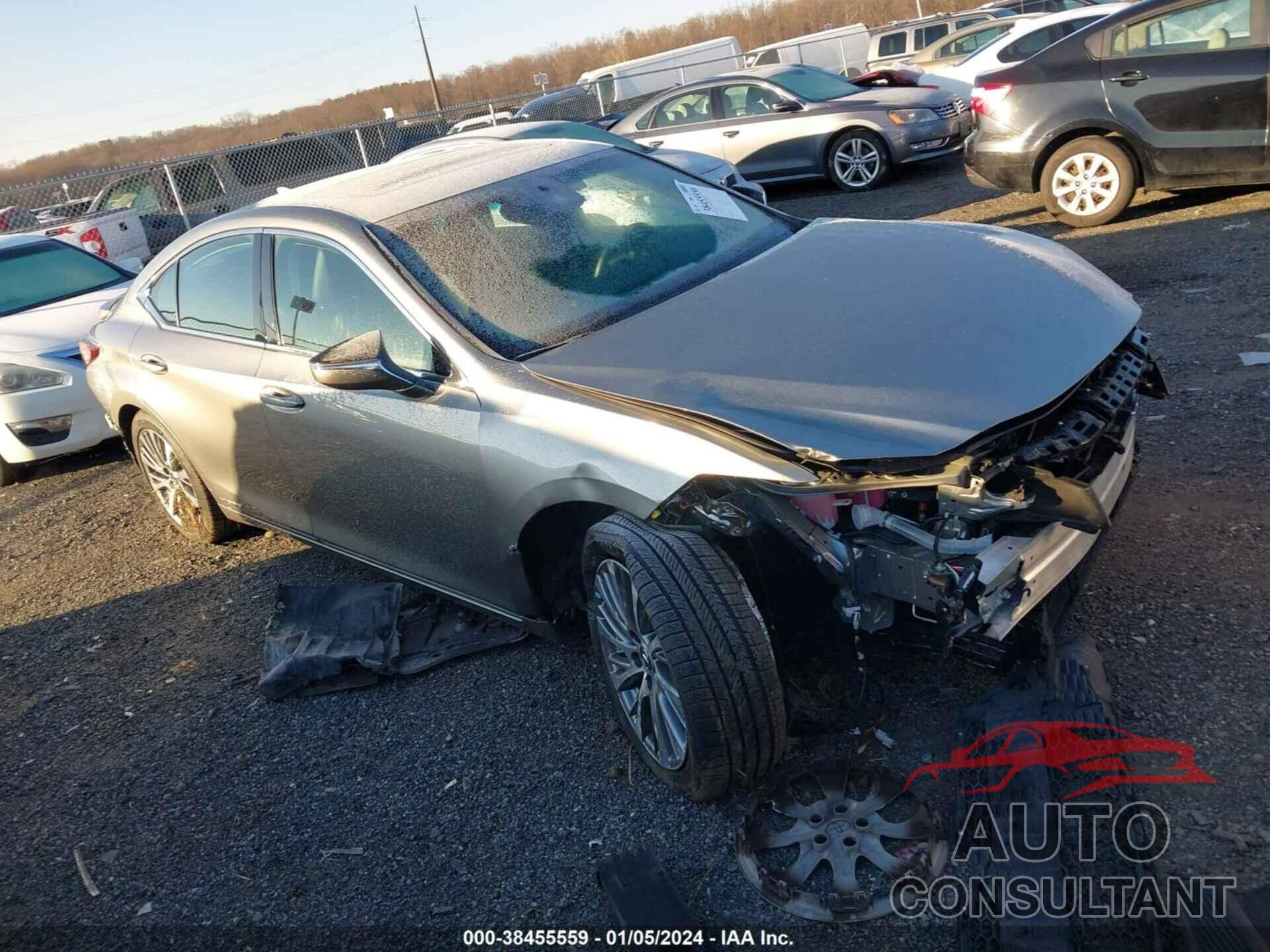 LEXUS ES 300H 2020 - 58AD21B15LU007468