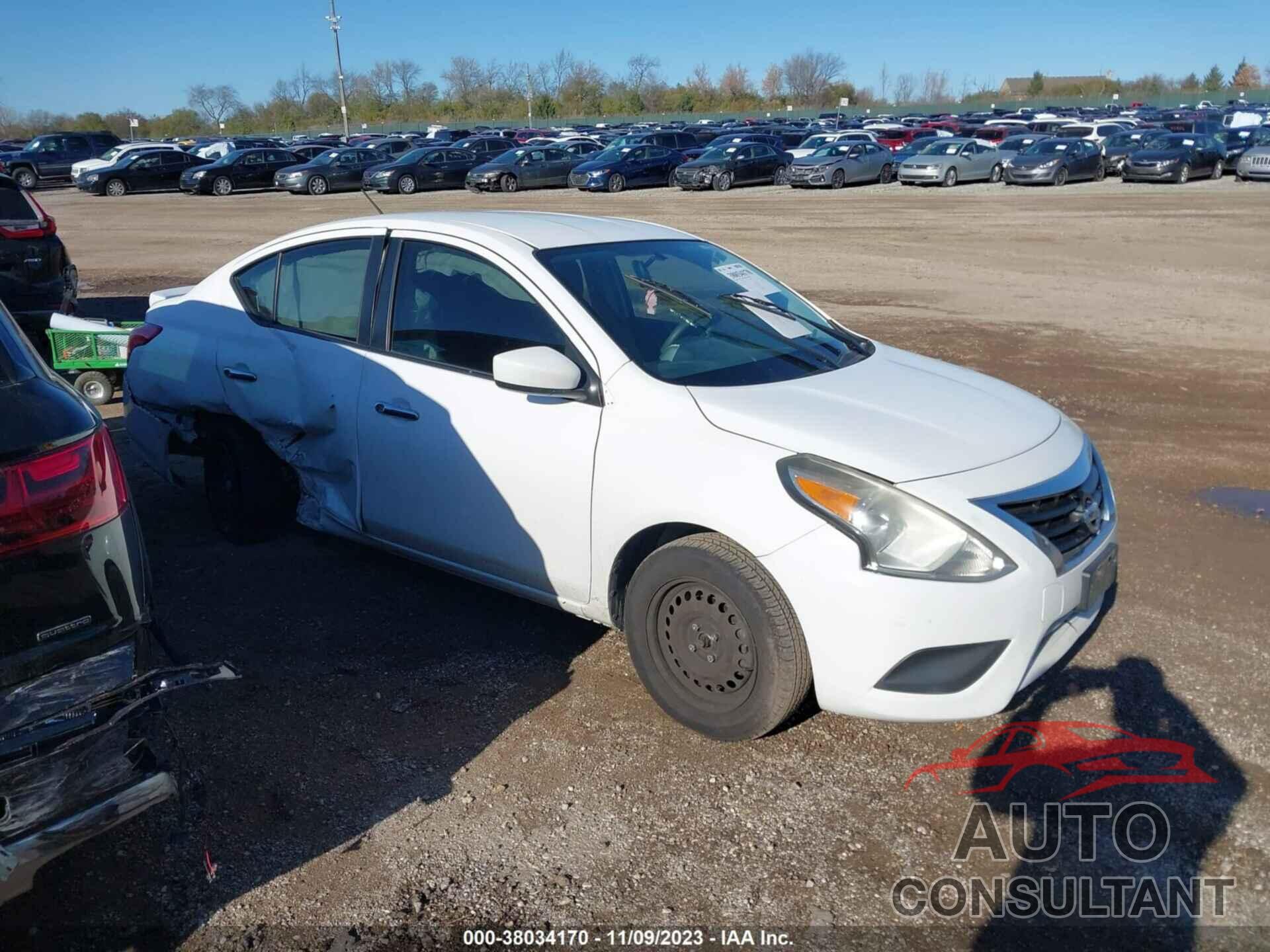 NISSAN VERSA 2017 - 3N1CN7AP7HL845710