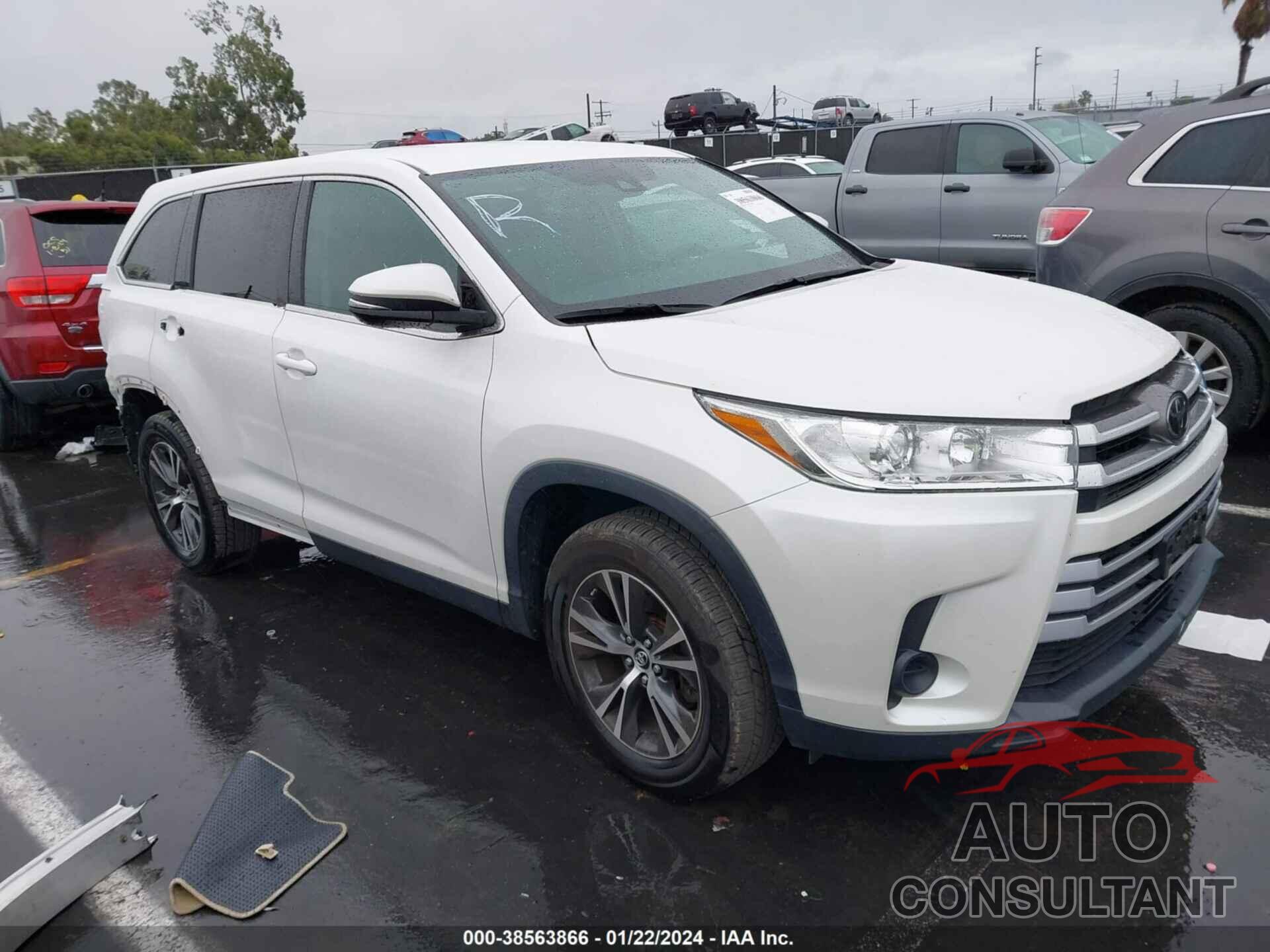 TOYOTA HIGHLANDER 2019 - 5TDZARFH3KS044158