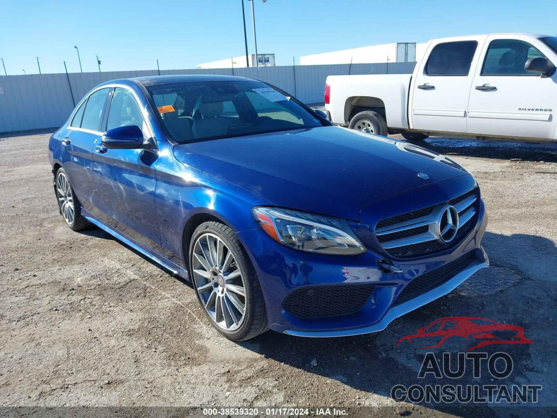 MERCEDES-BENZ C 300 2017 - 55SWF4JB2HU196857