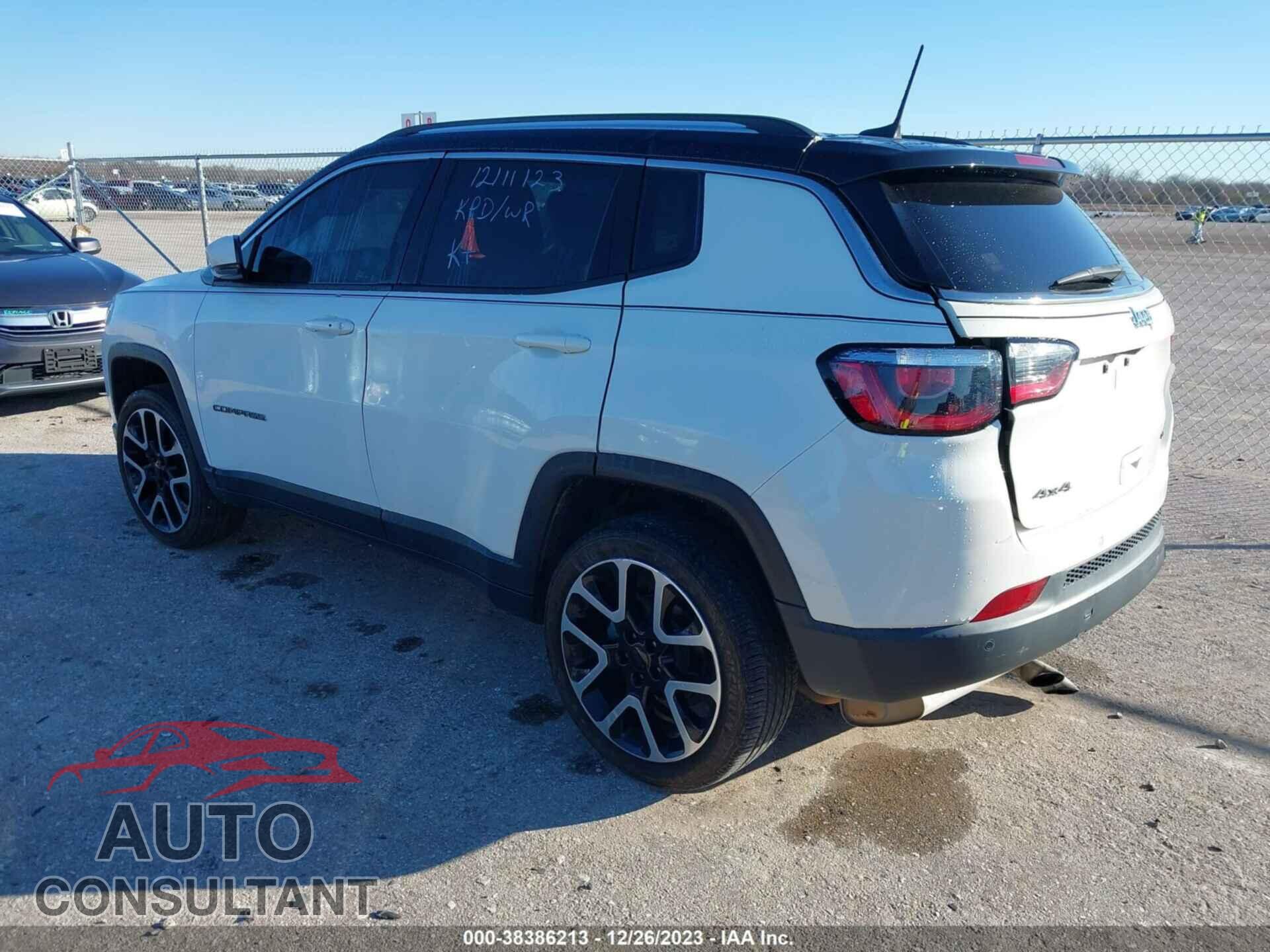 JEEP COMPASS 2018 - 3C4NJDCB7JT100687