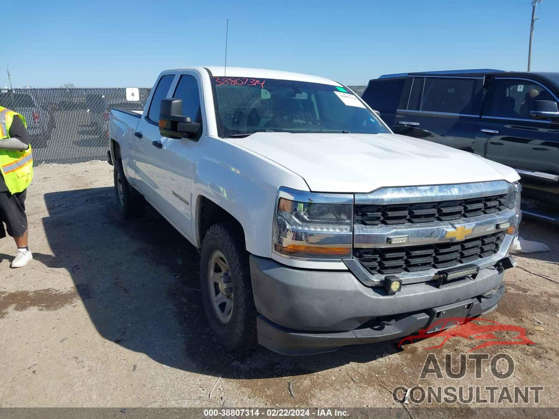 CHEVROLET SILVERADO 1500 2016 - 1GCVKNEH8GZ312293