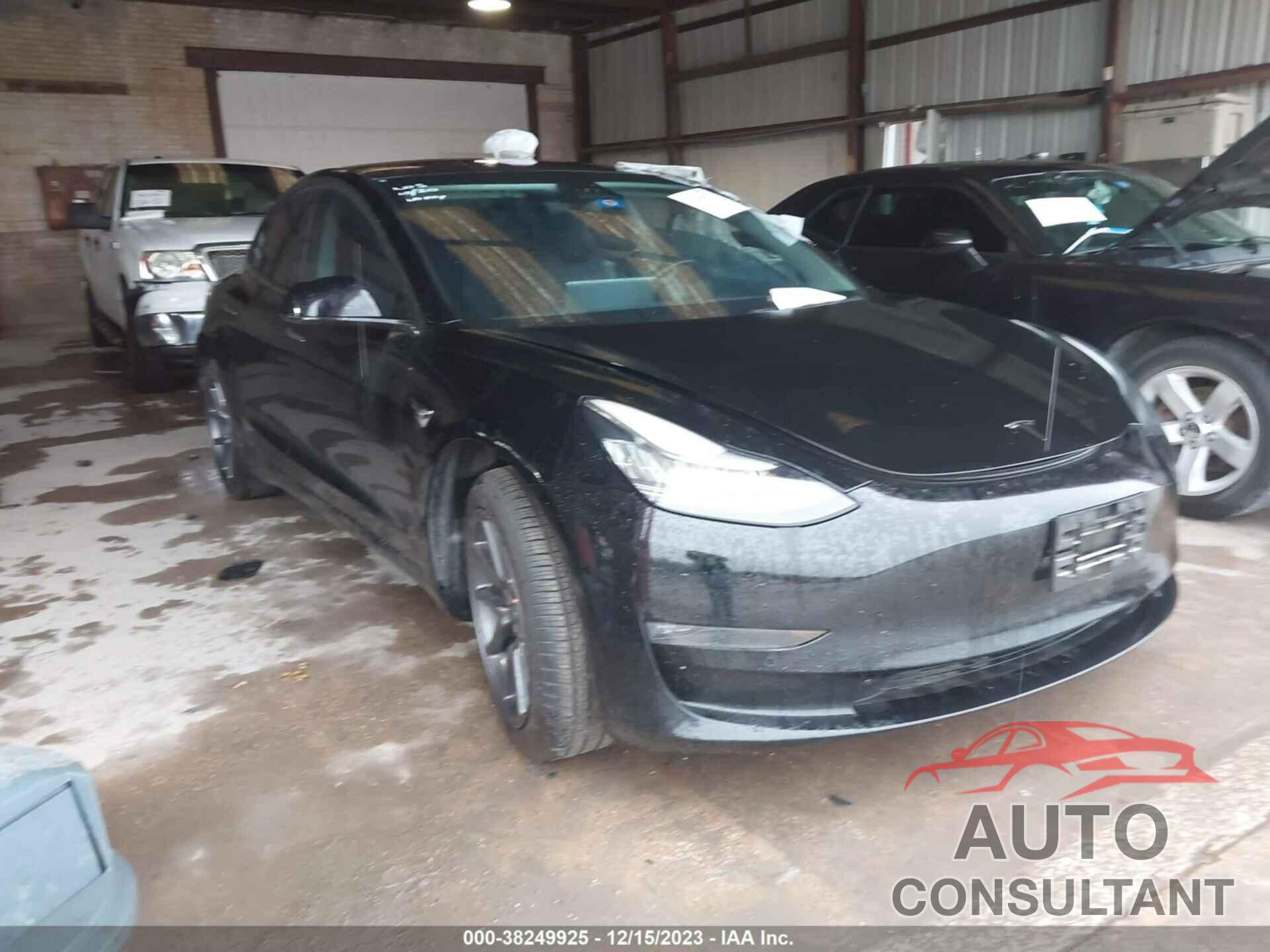 TESLA MODEL 3 2018 - 5YJ3E1EA5JF171657