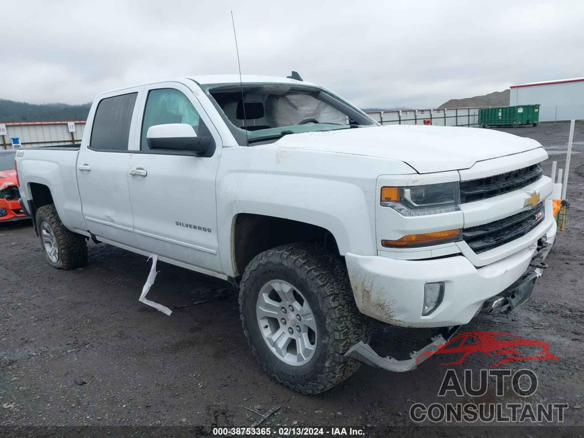 CHEVROLET SILVERADO 1500 2018 - 3GCUKREC9JG454019