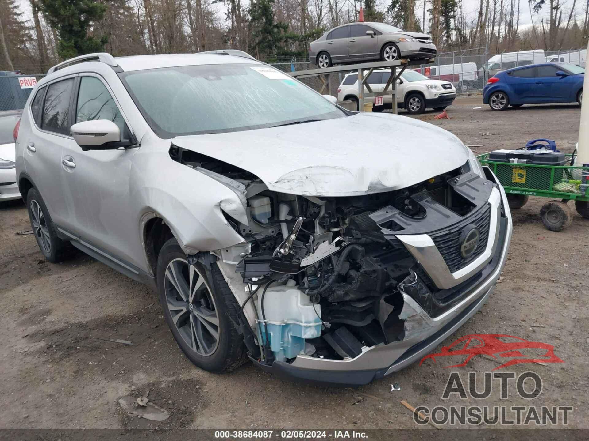 NISSAN ROGUE 2018 - 5N1AT2MV4JC799080