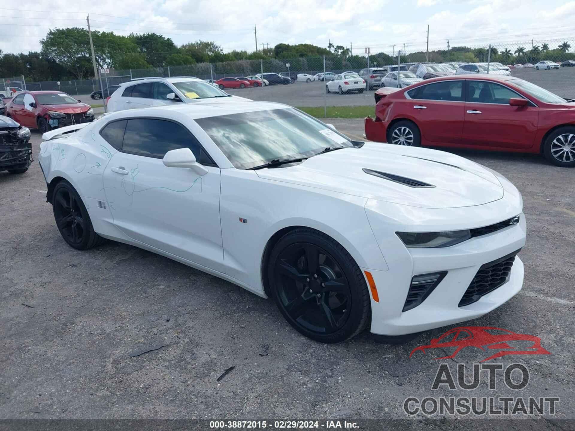 CHEVROLET CAMARO 2018 - 1G1FH1R74J0124825