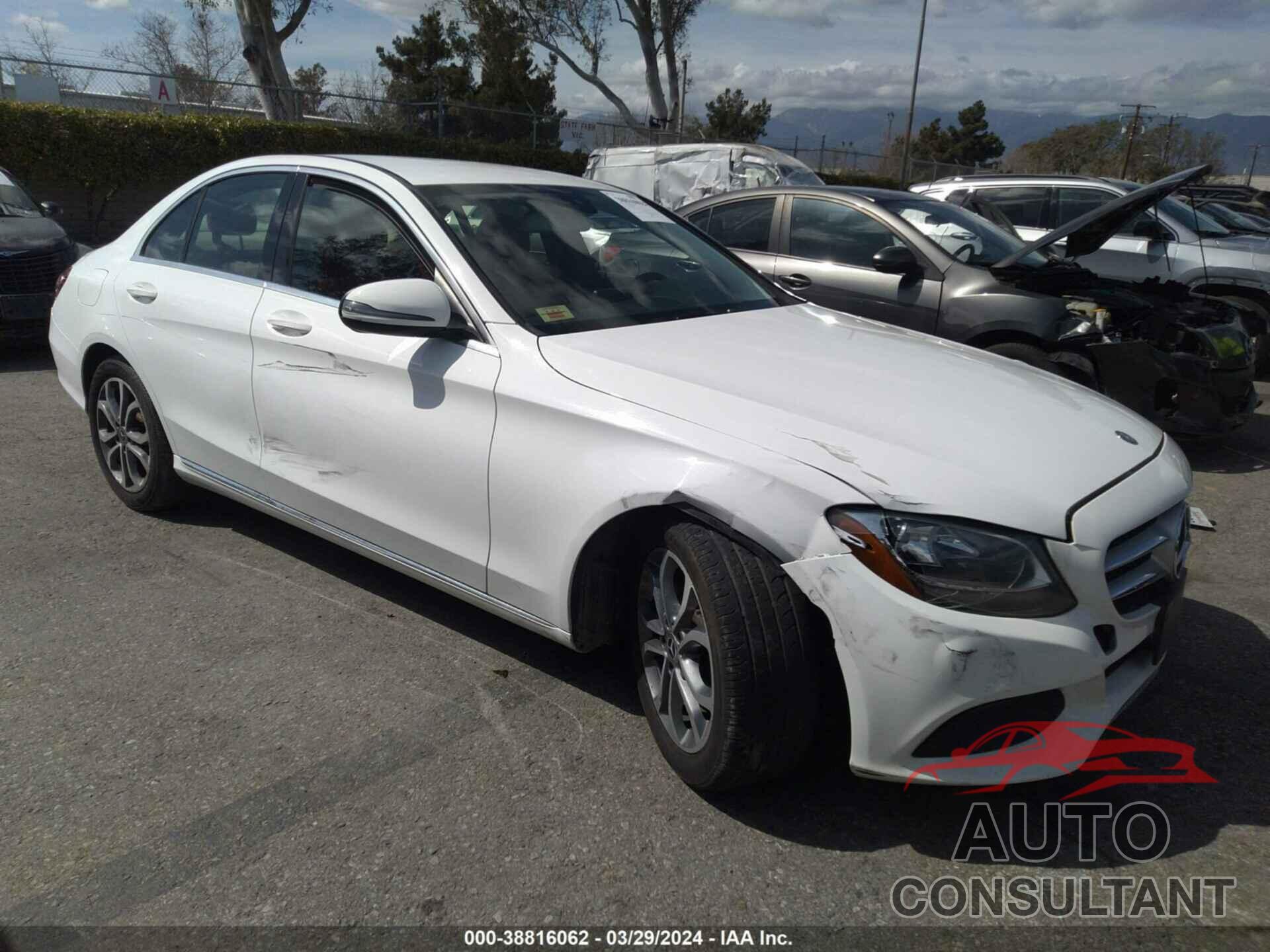 MERCEDES-BENZ C 300 2017 - 55SWF4JB2HU217769