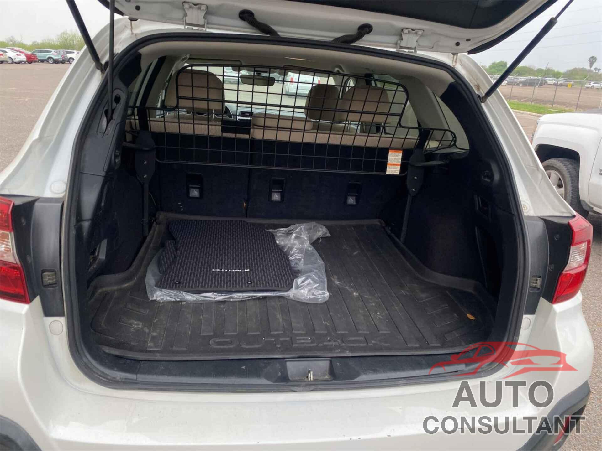 SUBARU OUTBACK 2019 - 4S4BSAFC6K3311049