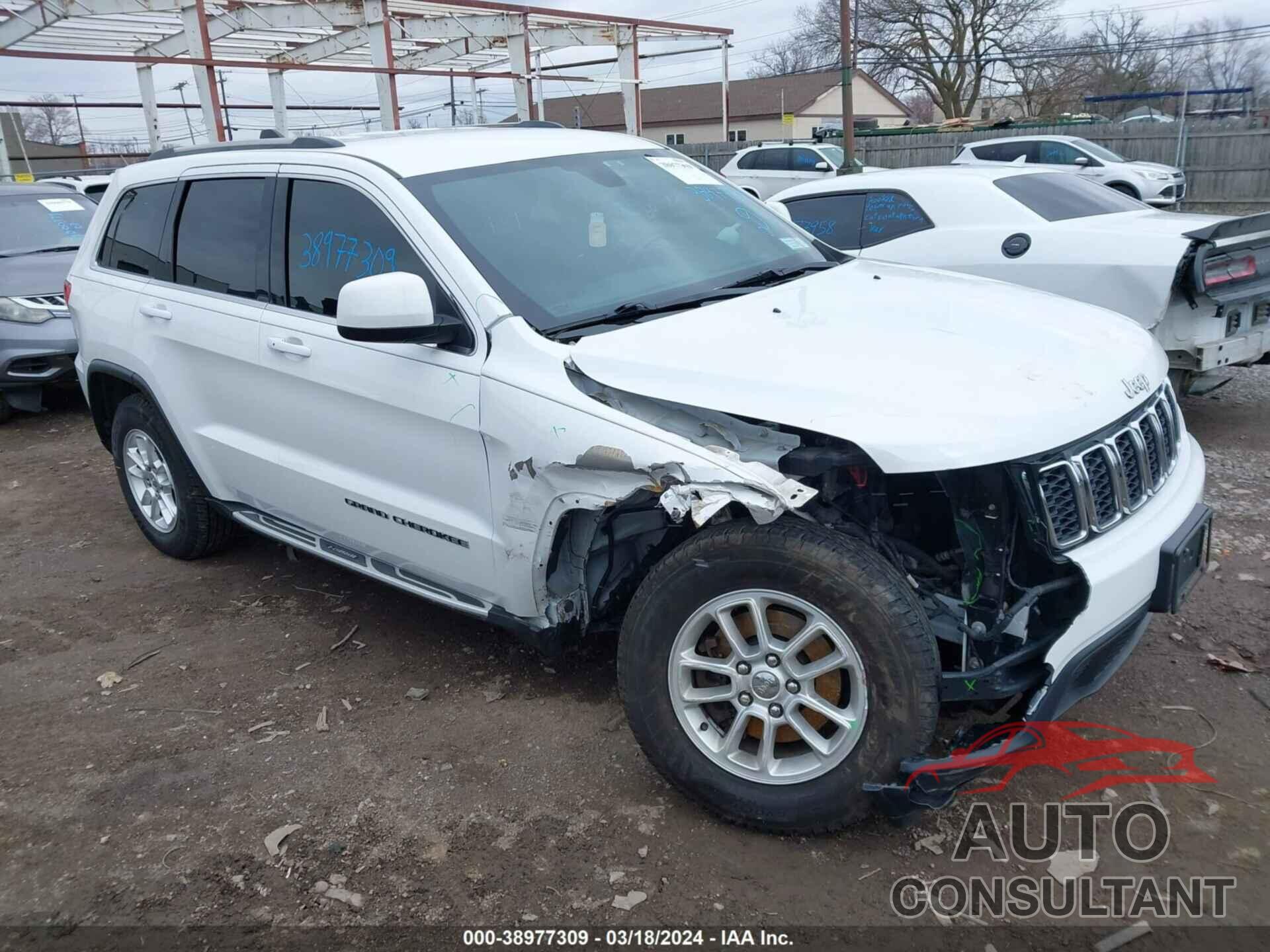 JEEP GRAND CHEROKEE 2018 - 1C4RJFAG3JC335336